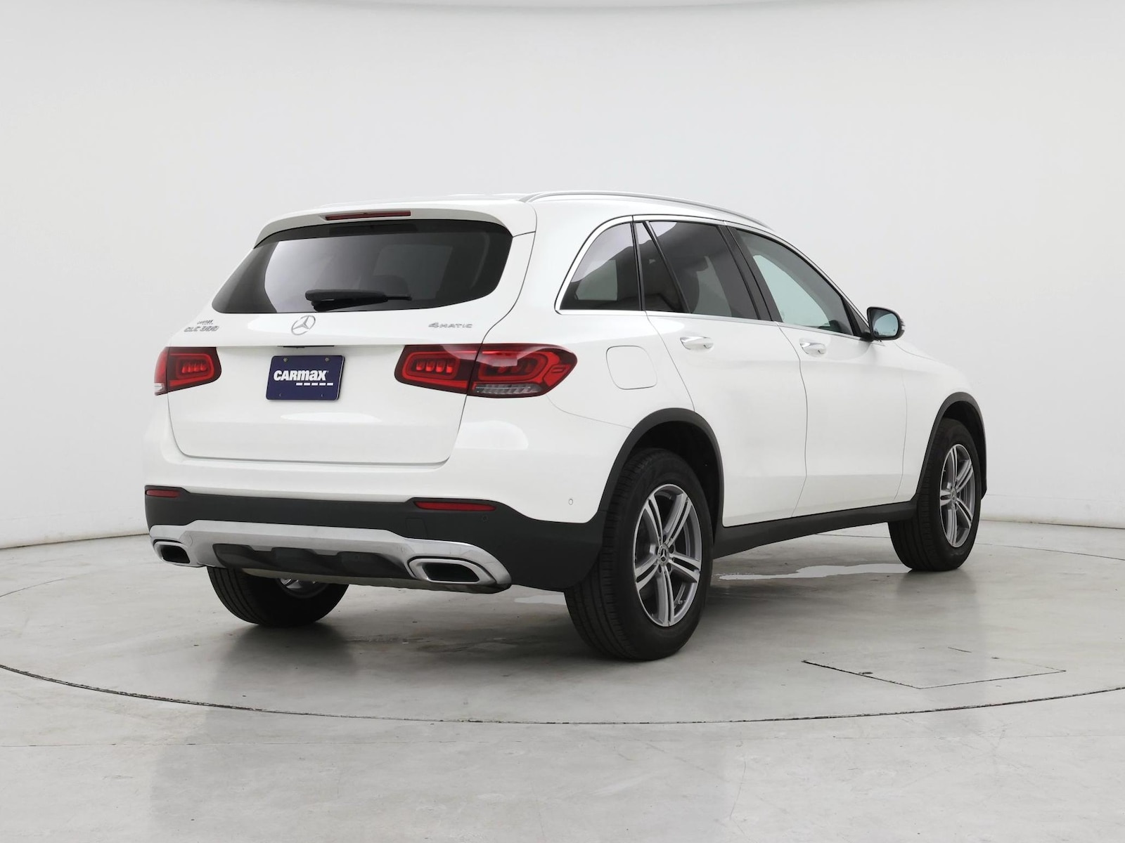 2022 Mercedes-Benz GLC GLC300 - Photo 9