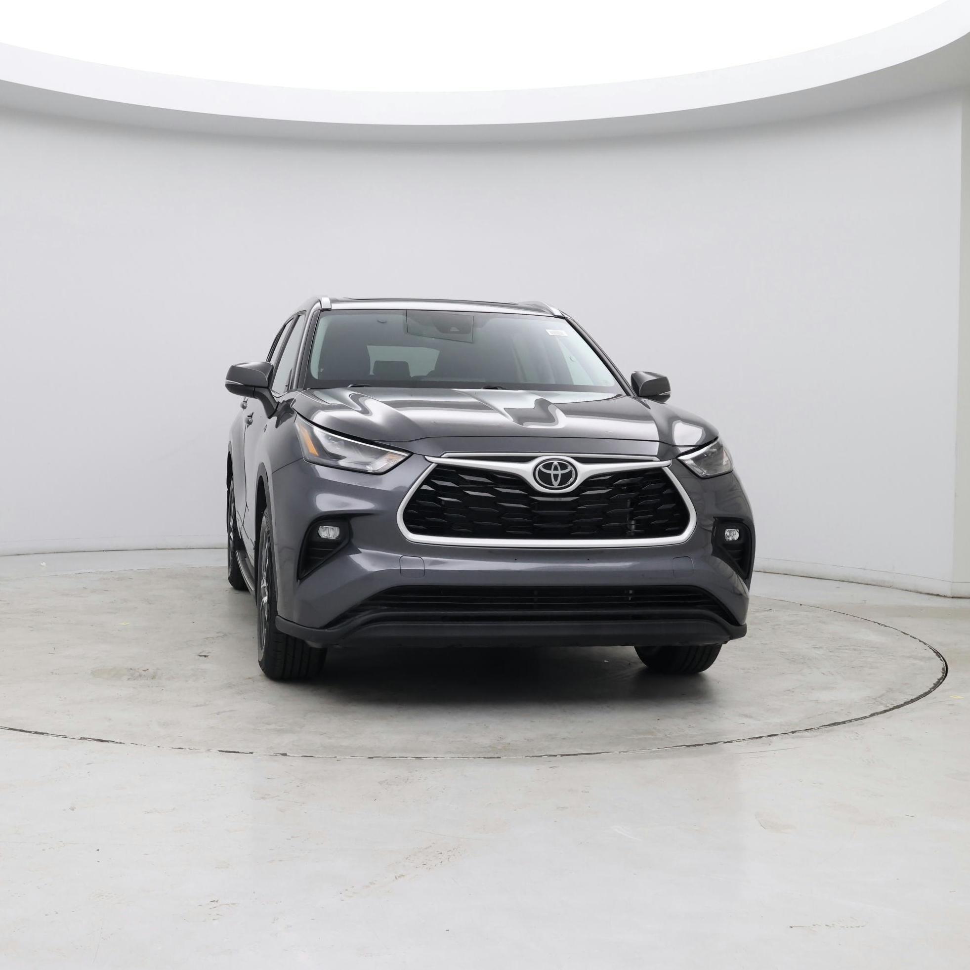 Thumbnail: 2023 Toyota Highlander - 5