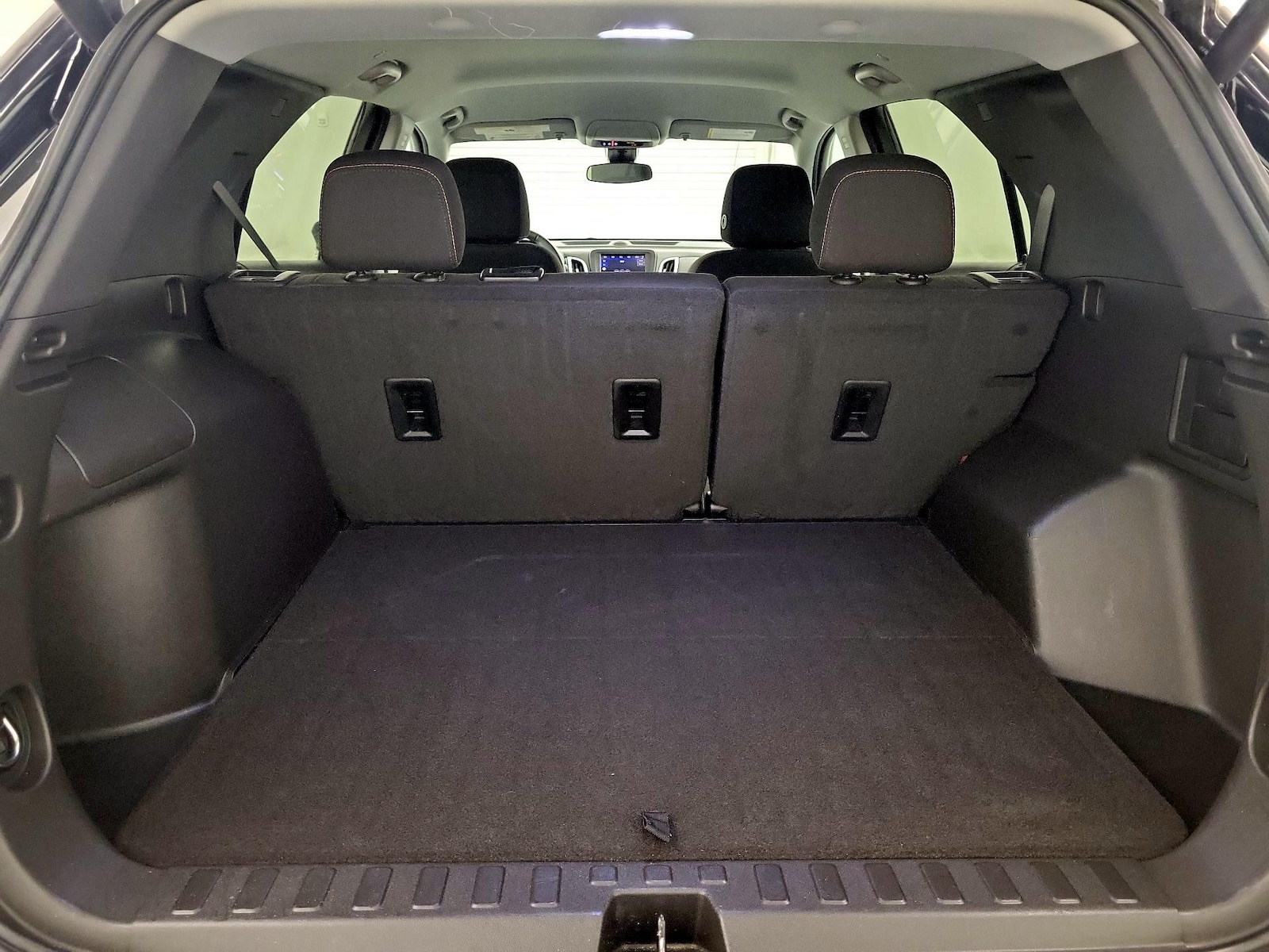 2023 Chevrolet Equinox LT - Photo 21