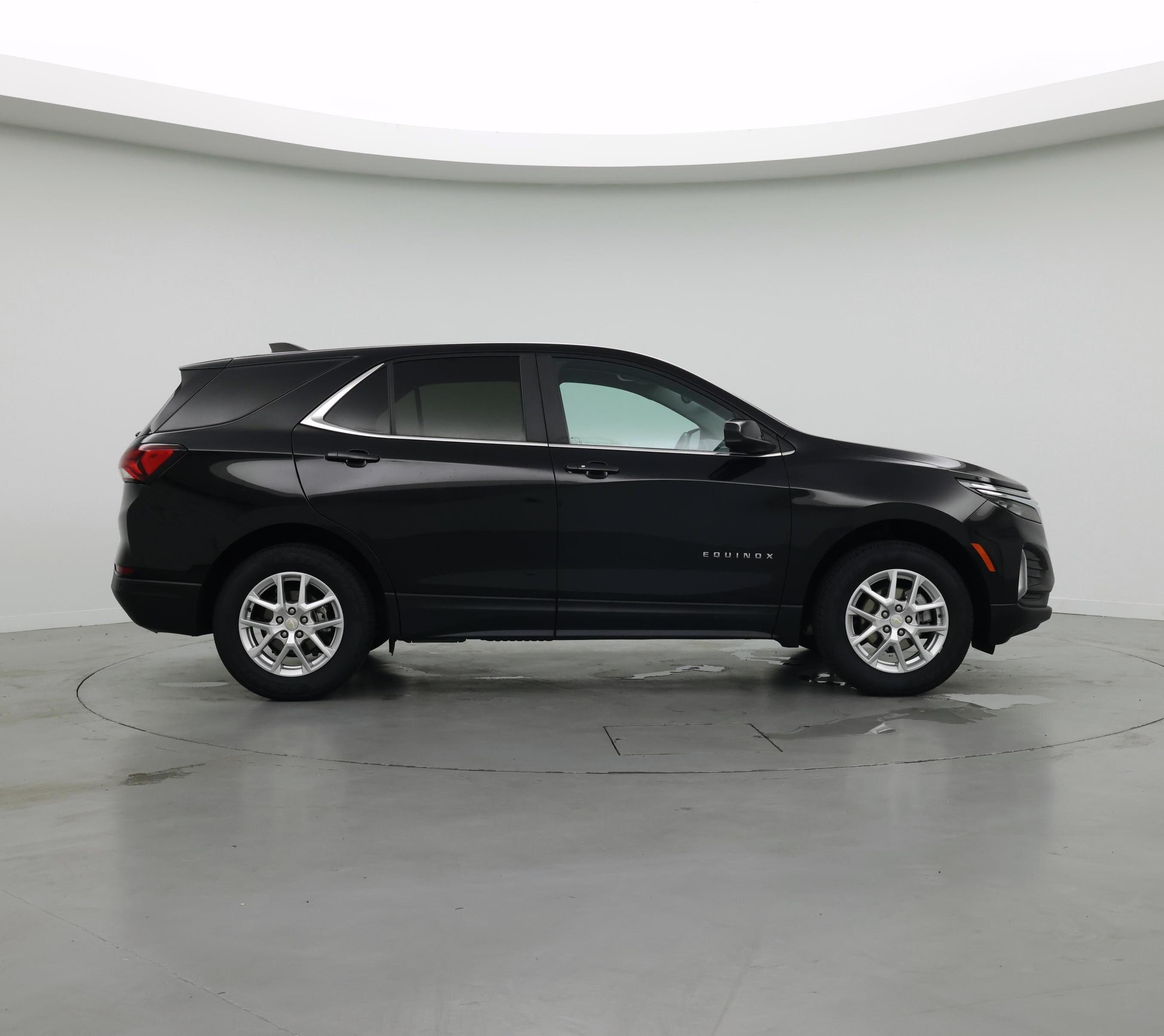 Thumbnail: 2023 Chevrolet Equinox - 7