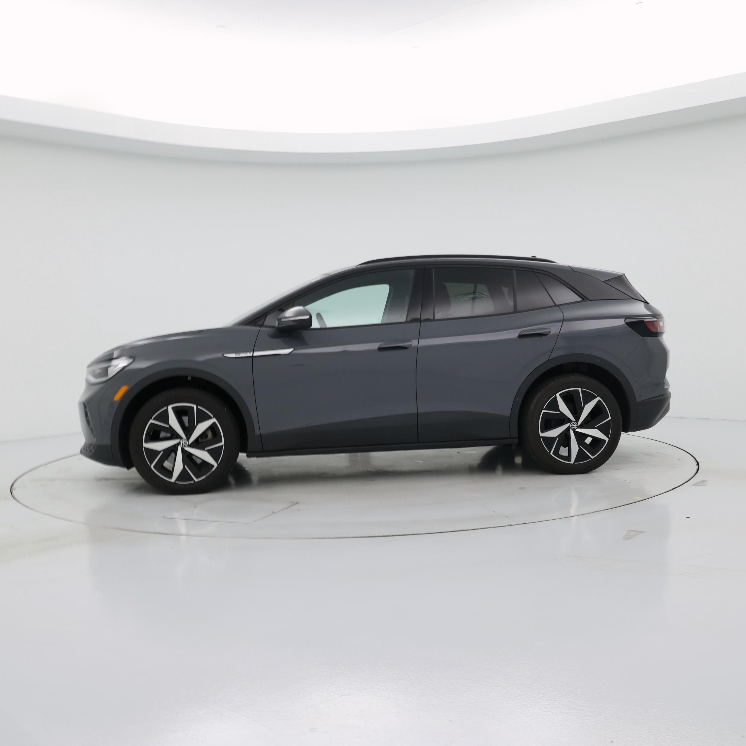 Thumbnail: 2023 Volkswagen ID.4 - 3