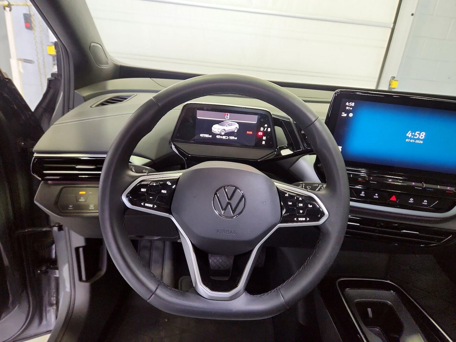 2023 Volkswagen ID.4 PRO - Photo 11