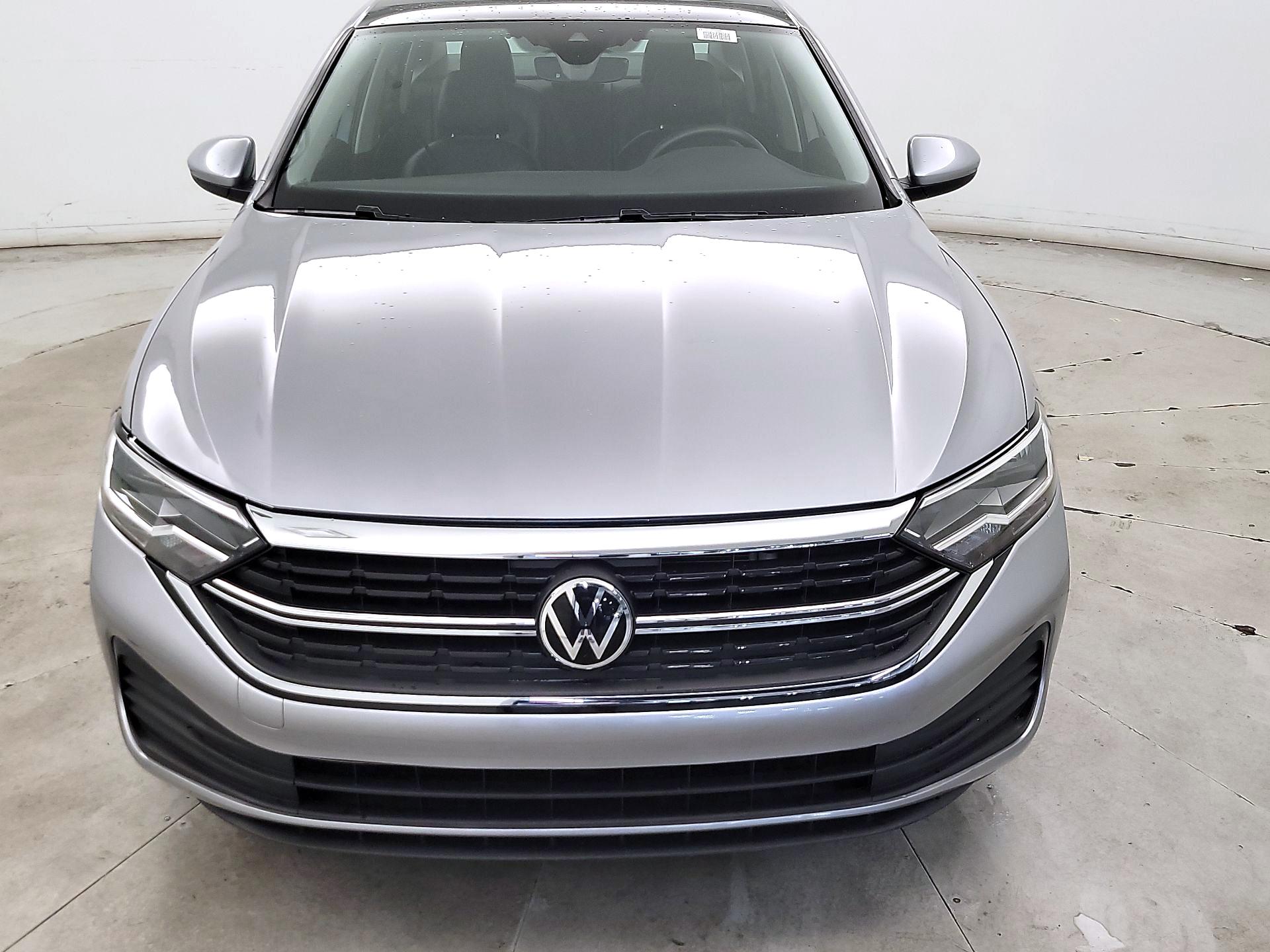Thumbnail: 2022 Volkswagen Jetta - 2