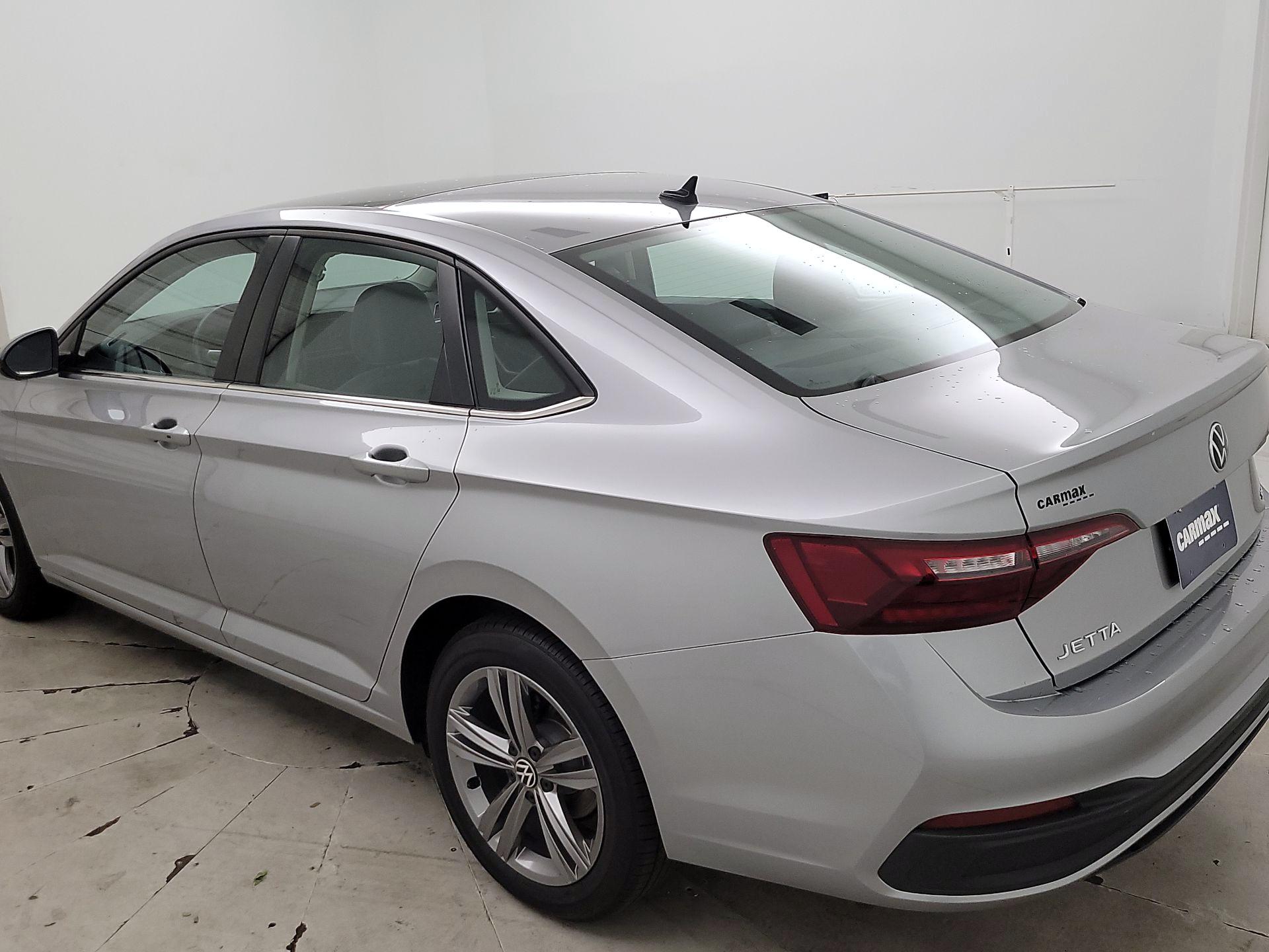 Thumbnail: 2022 Volkswagen Jetta - 7