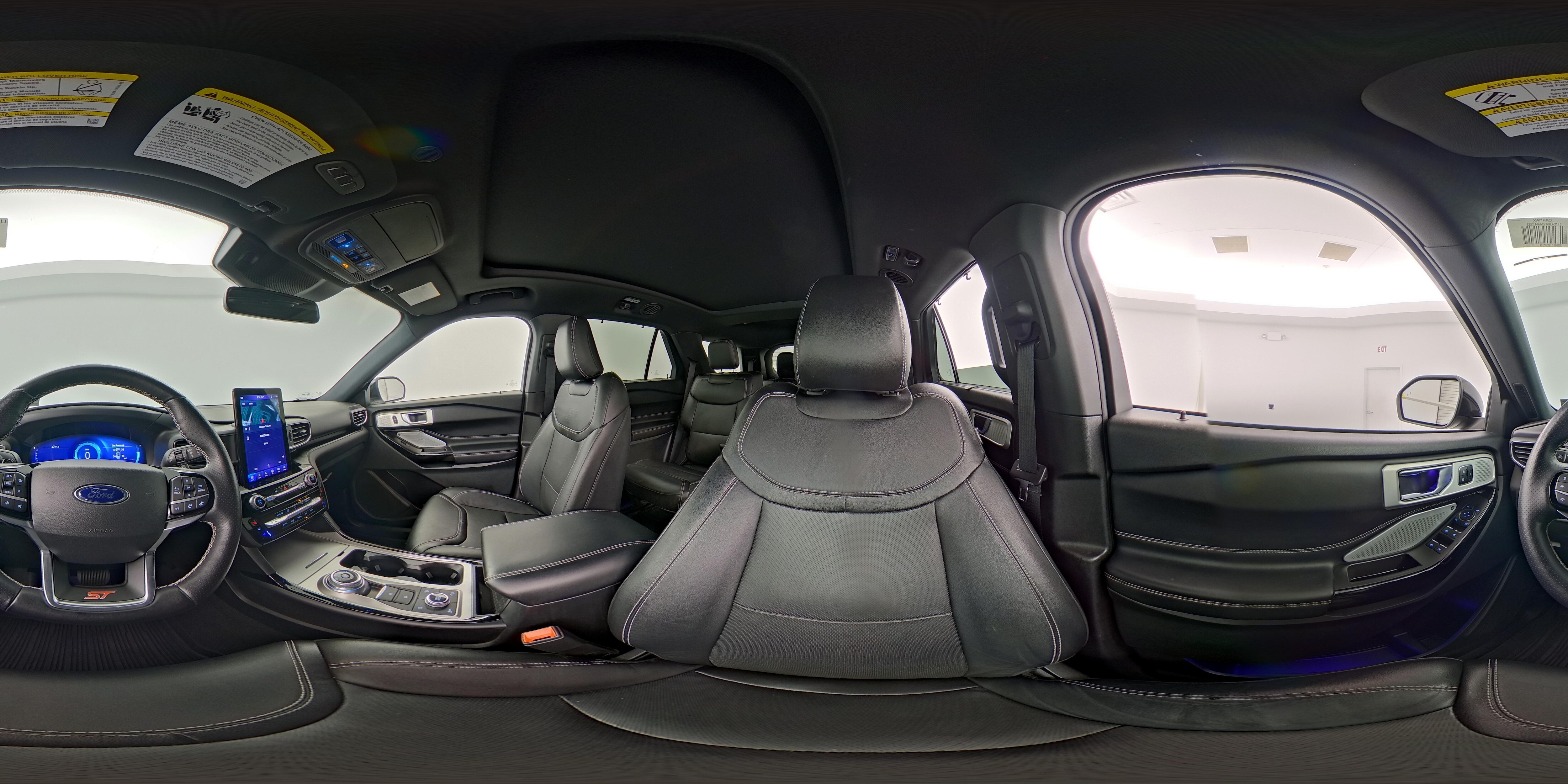 2022 Ford Explorer ST - Photo 29