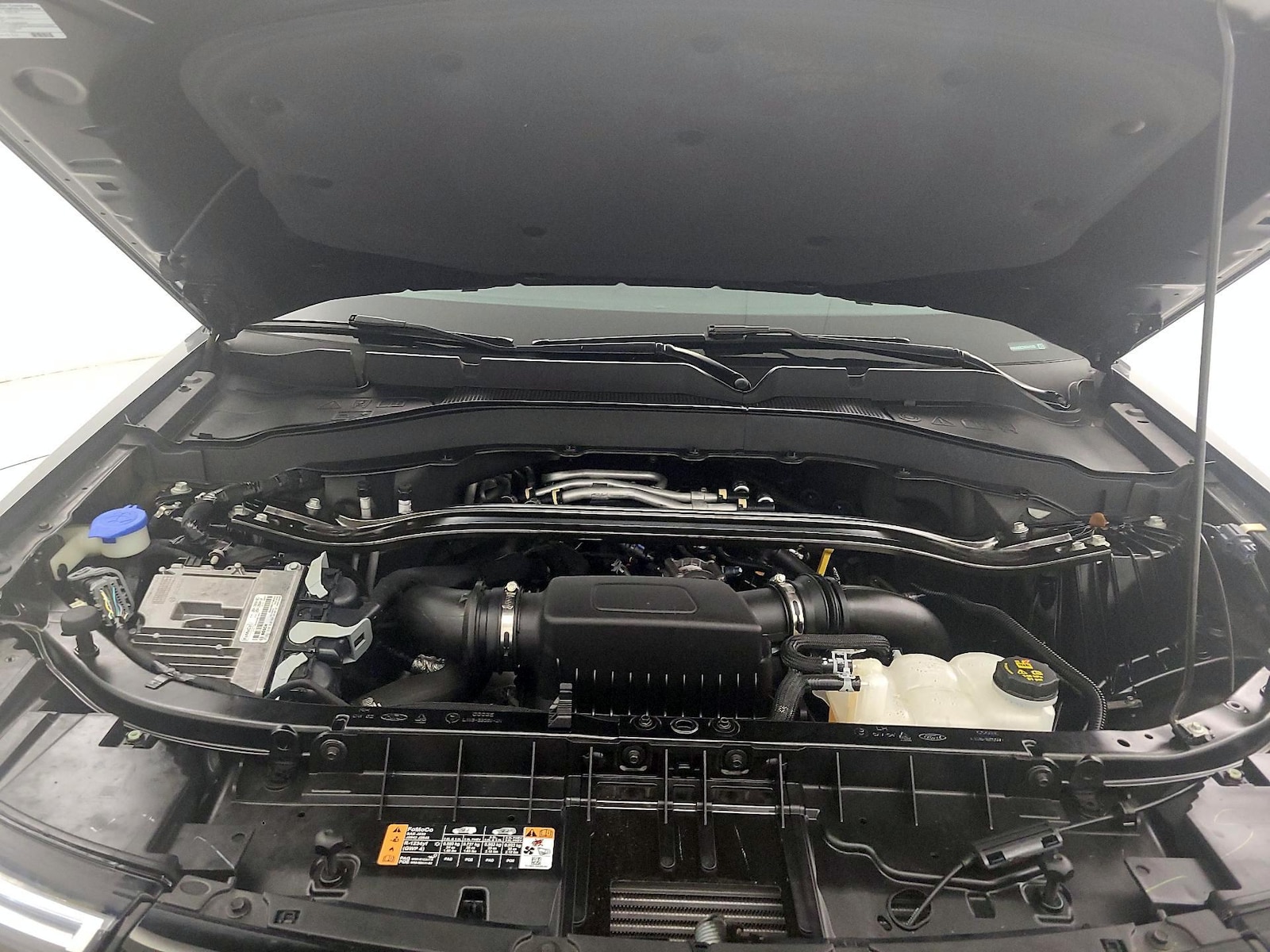 2022 Ford Explorer ST - Photo 25