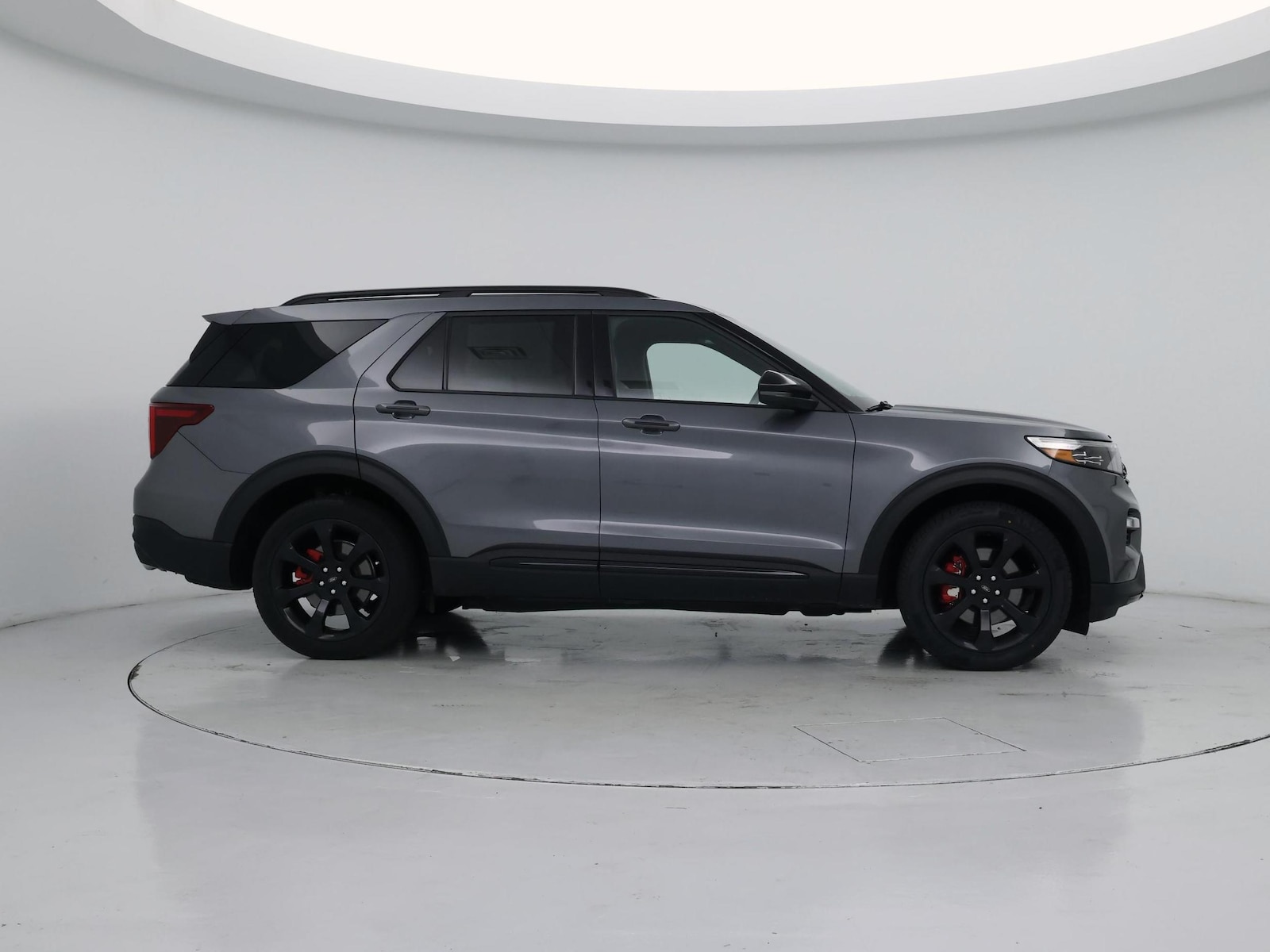 2022 Ford Explorer ST - Photo 8