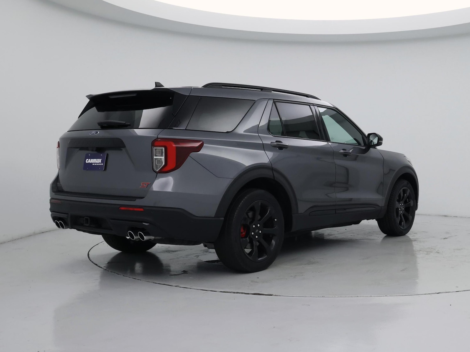 2022 Ford Explorer ST - Photo 9