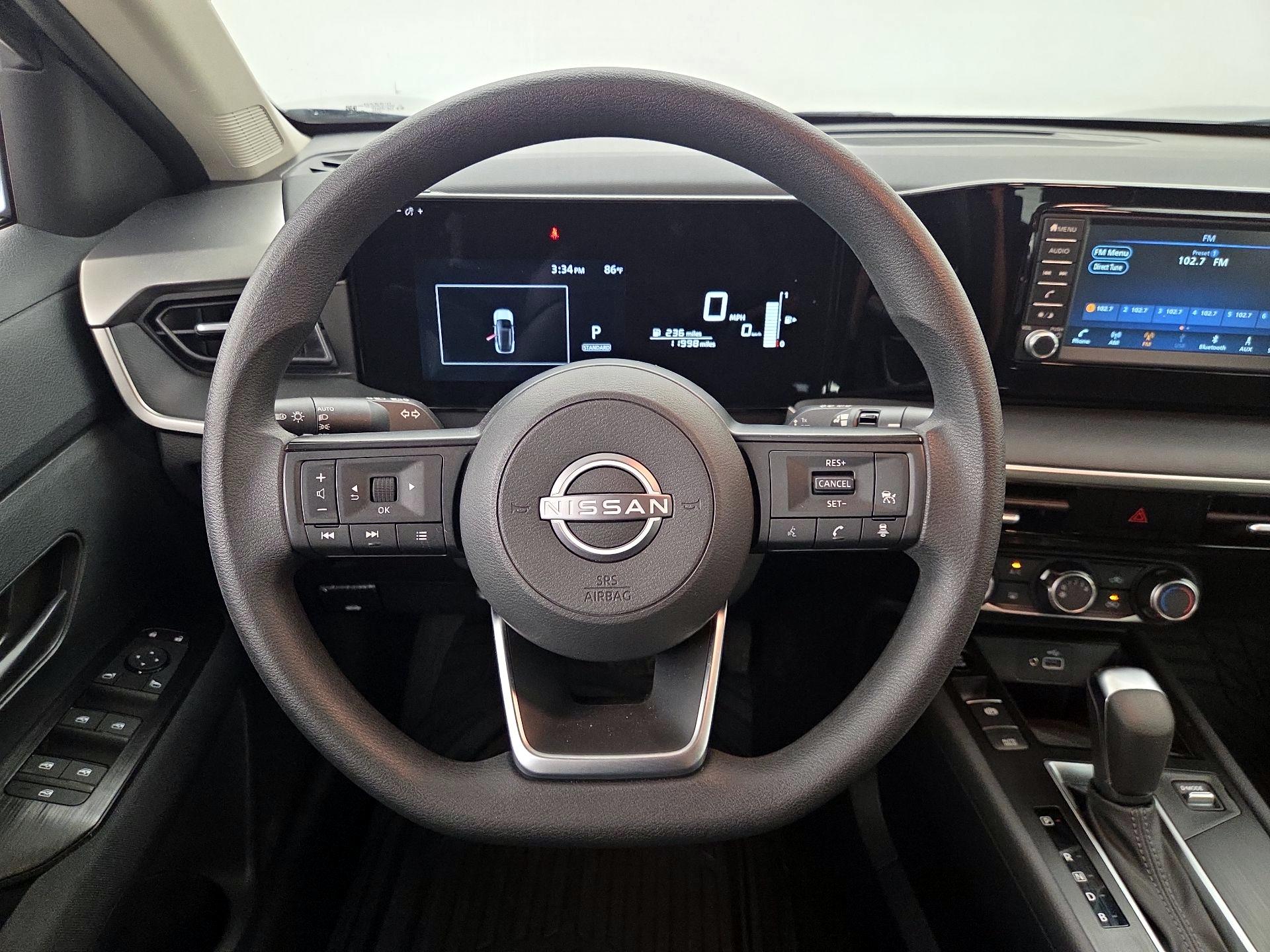 Thumbnail: 2025 Nissan Kicks - 10