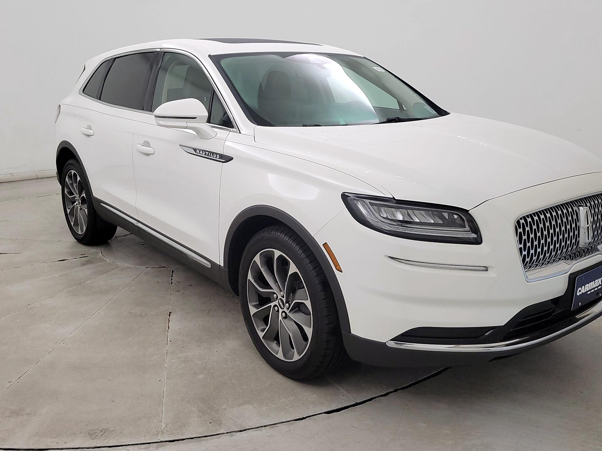 Thumbnail: 2023 Lincoln Nautilus - 1