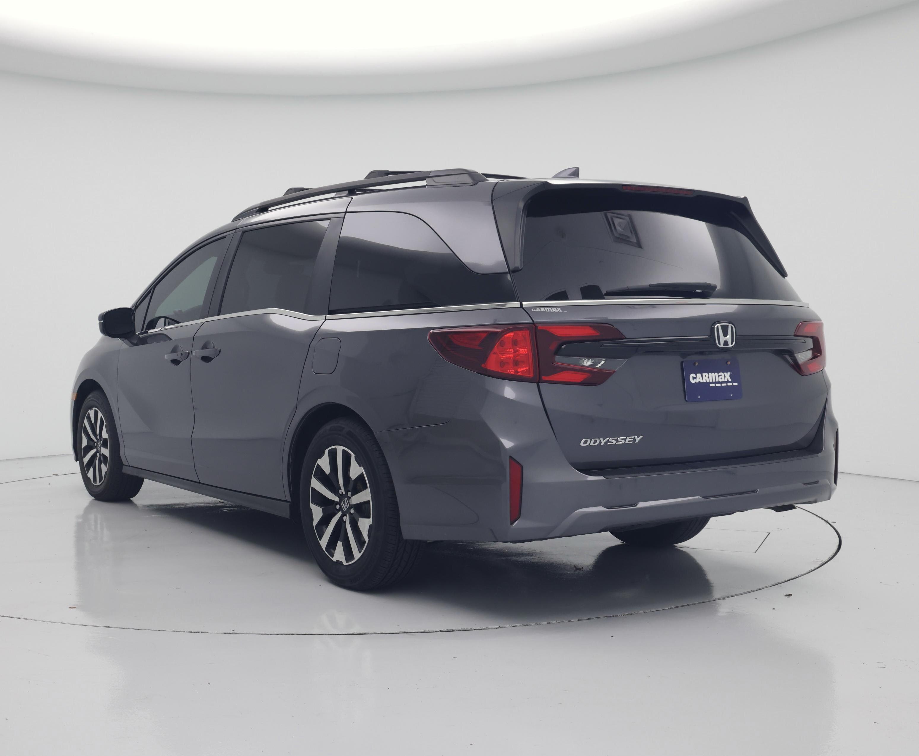Thumbnail: 2025 Honda Odyssey - 2