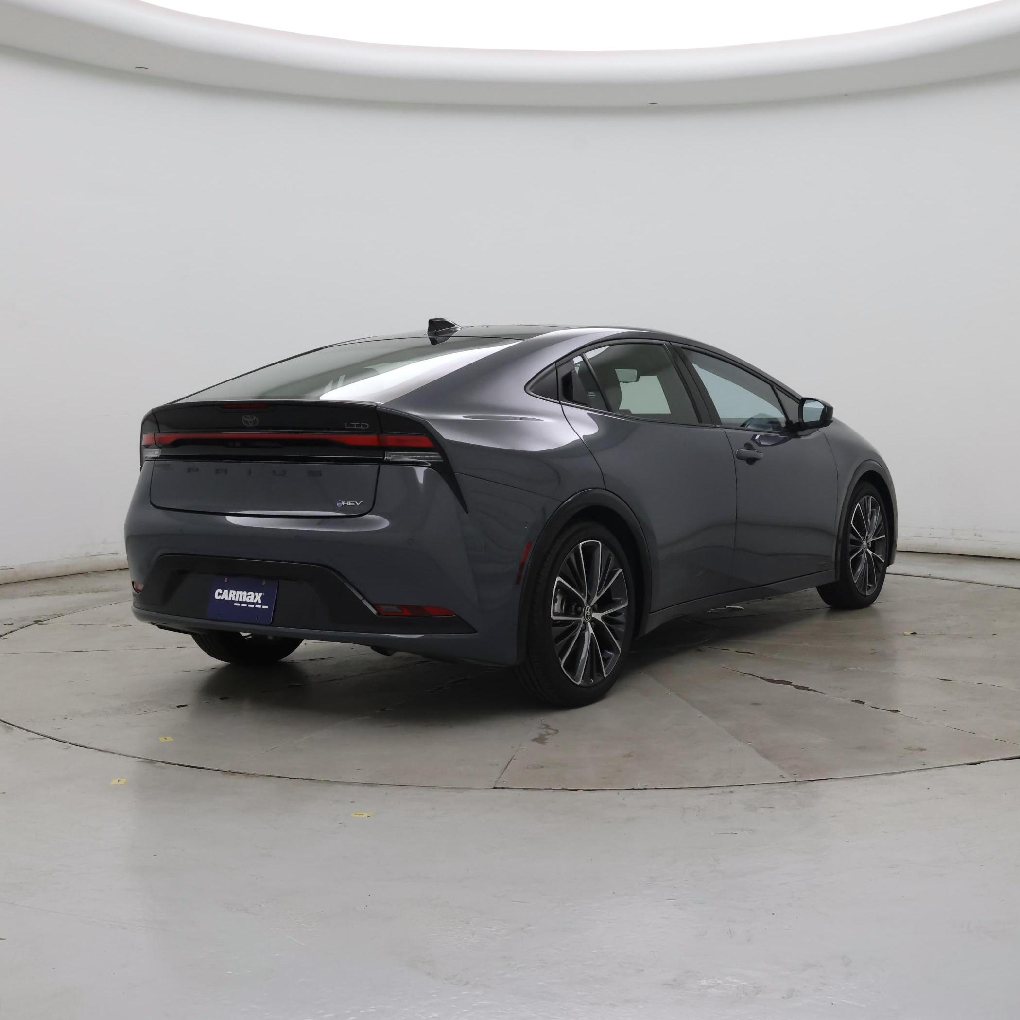 Thumbnail: 2024 Toyota Prius - 8