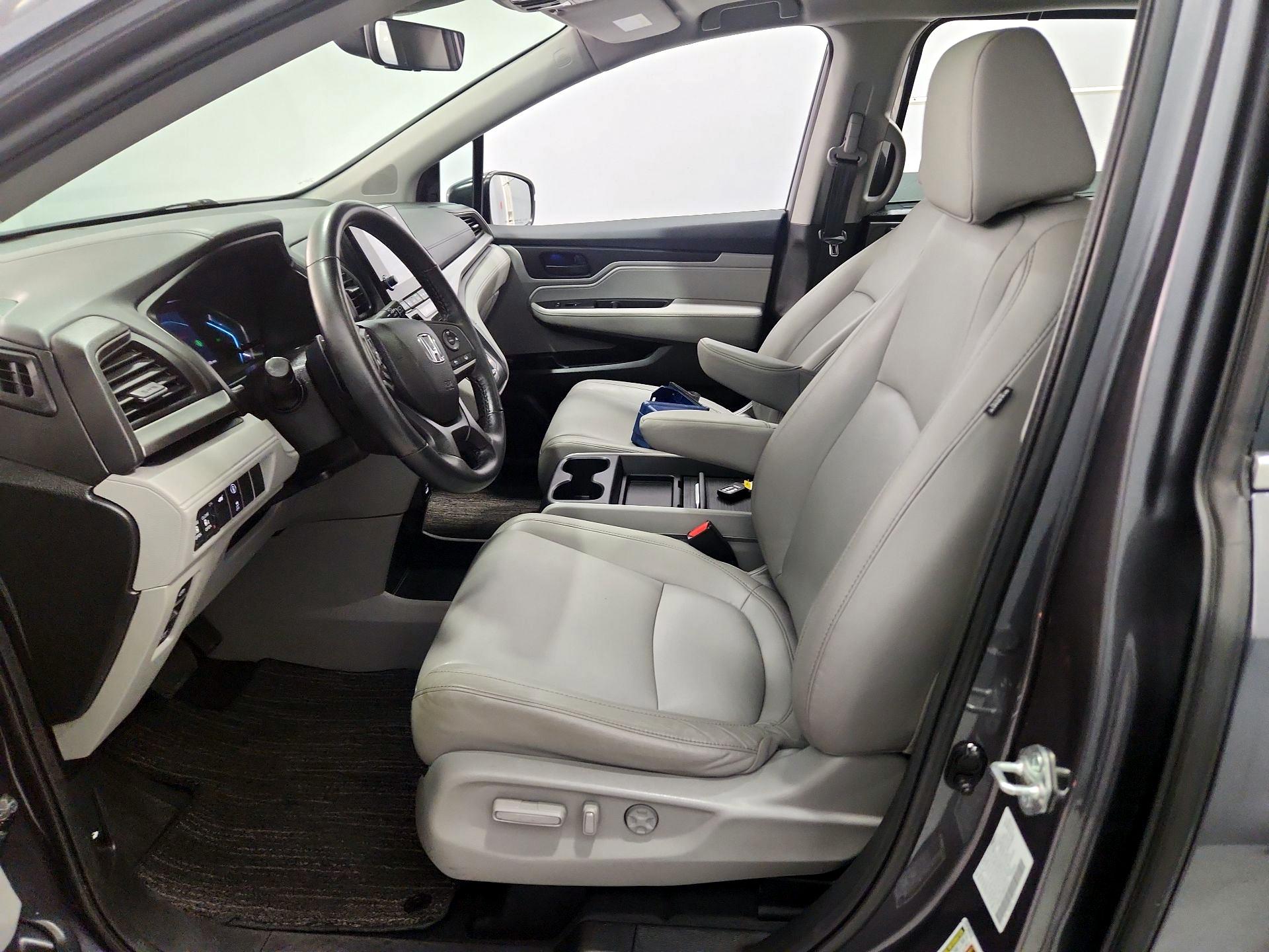 Thumbnail: 2022 Honda Odyssey - 11