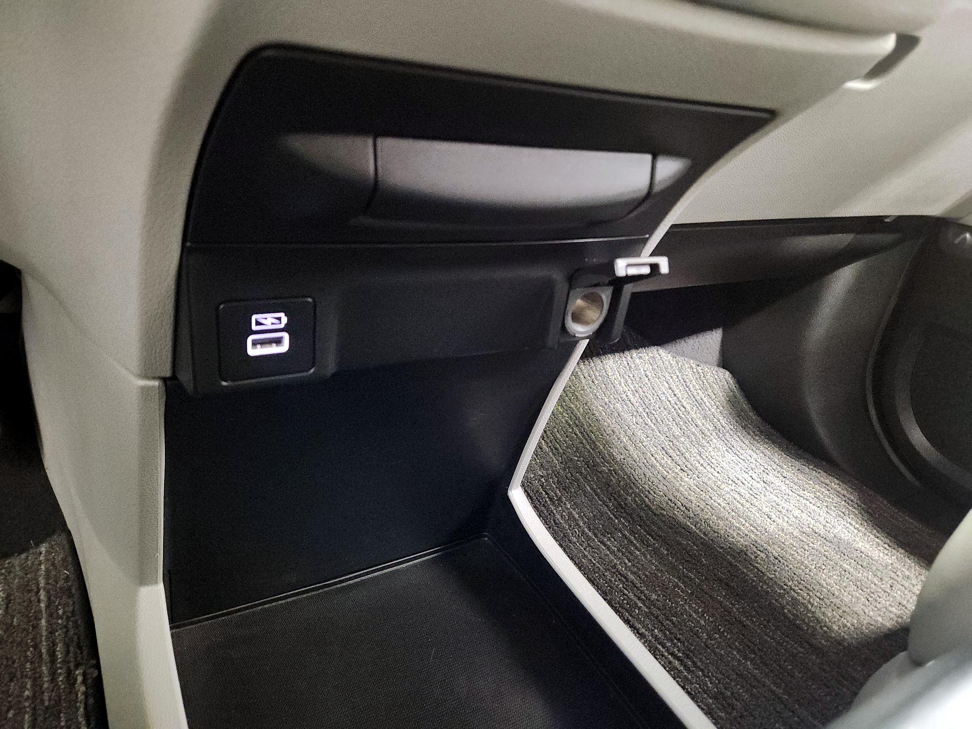 Thumbnail: 2022 Honda Odyssey - 18