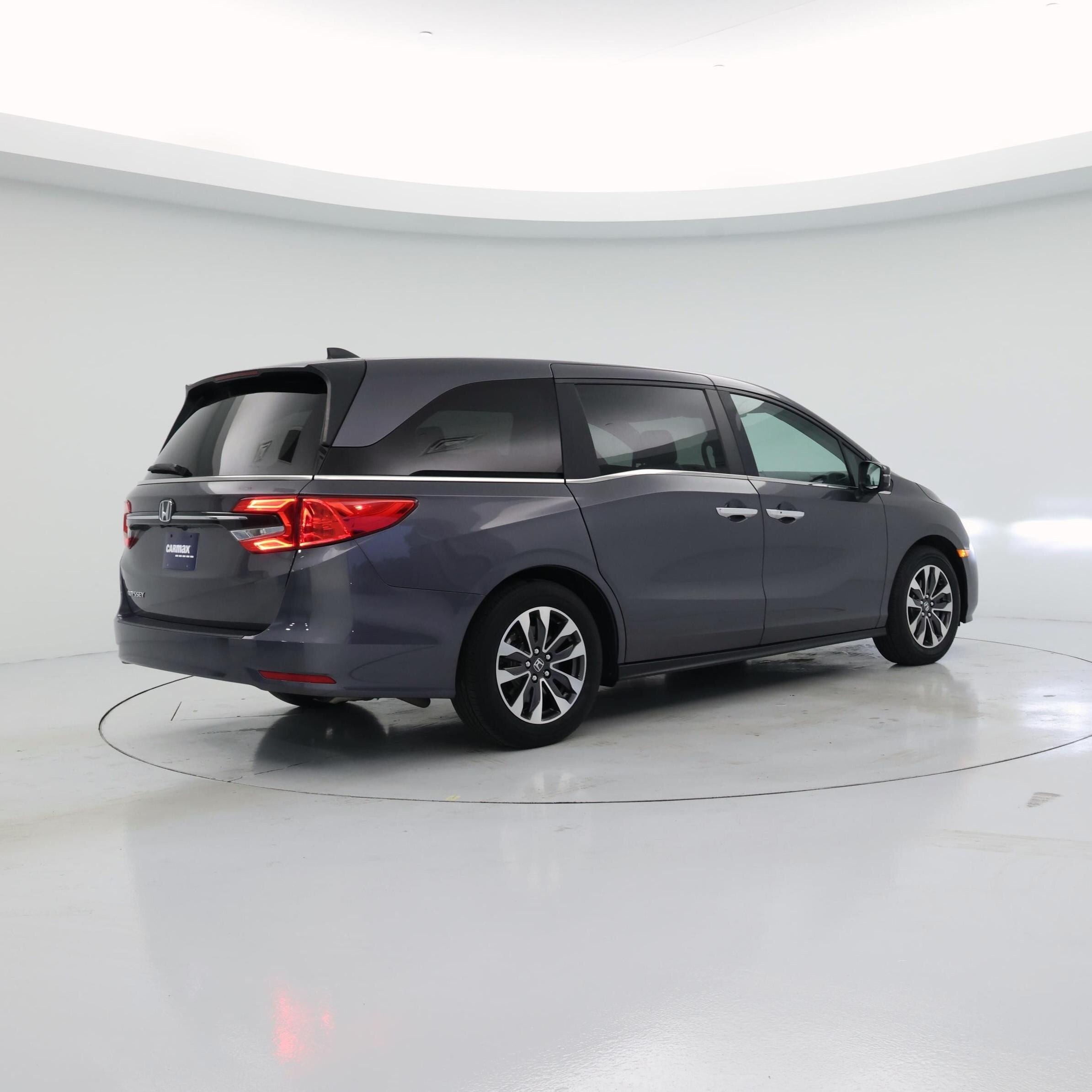 Thumbnail: 2022 Honda Odyssey - 2