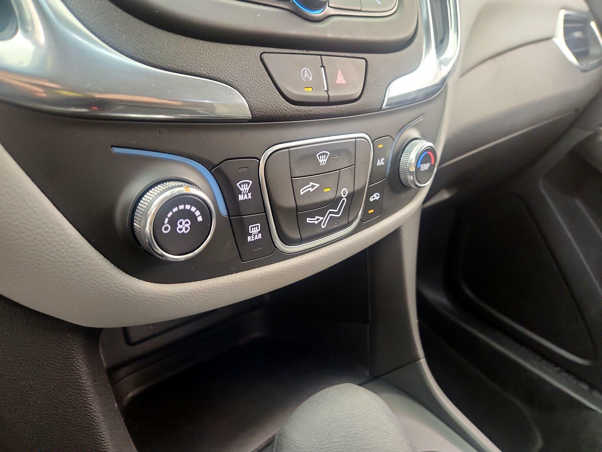 Thumbnail: 2024 Chevrolet Equinox - 16