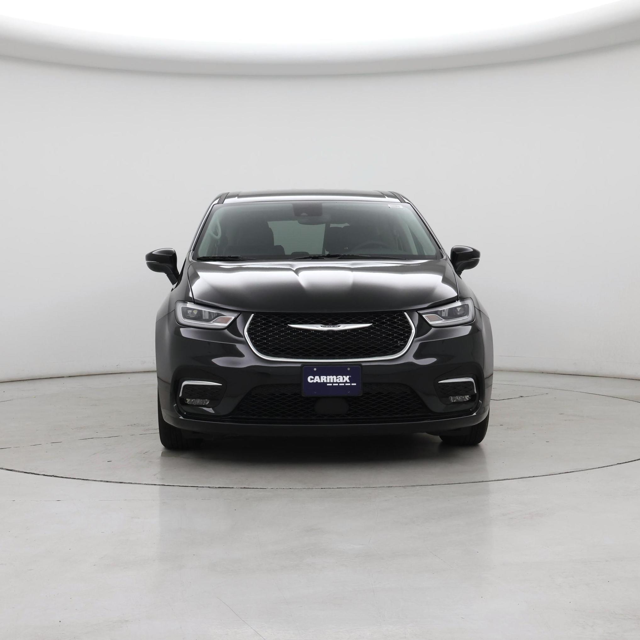Thumbnail: 2023 Chrysler Pacifica - 5
