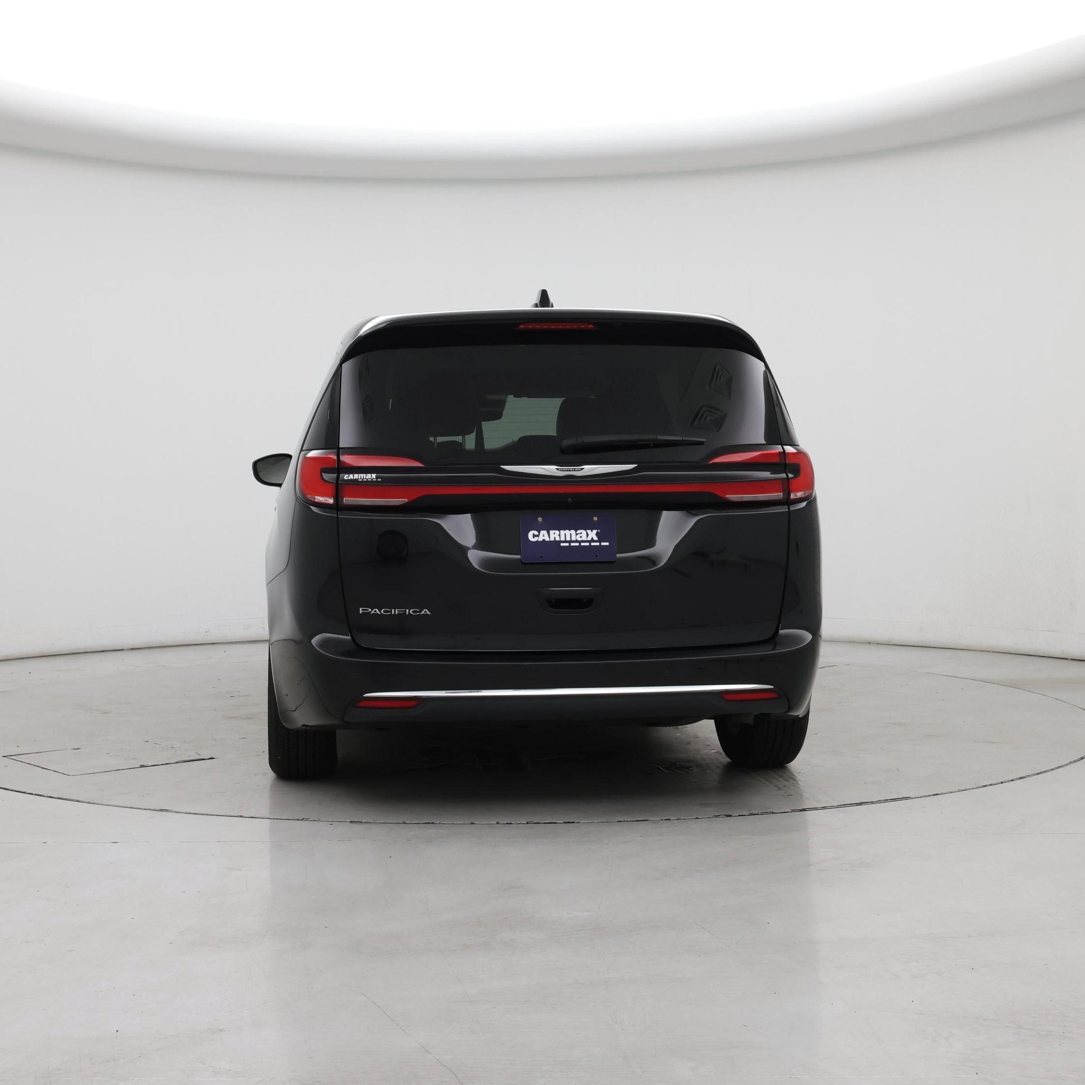 Thumbnail: 2023 Chrysler Pacifica - 6