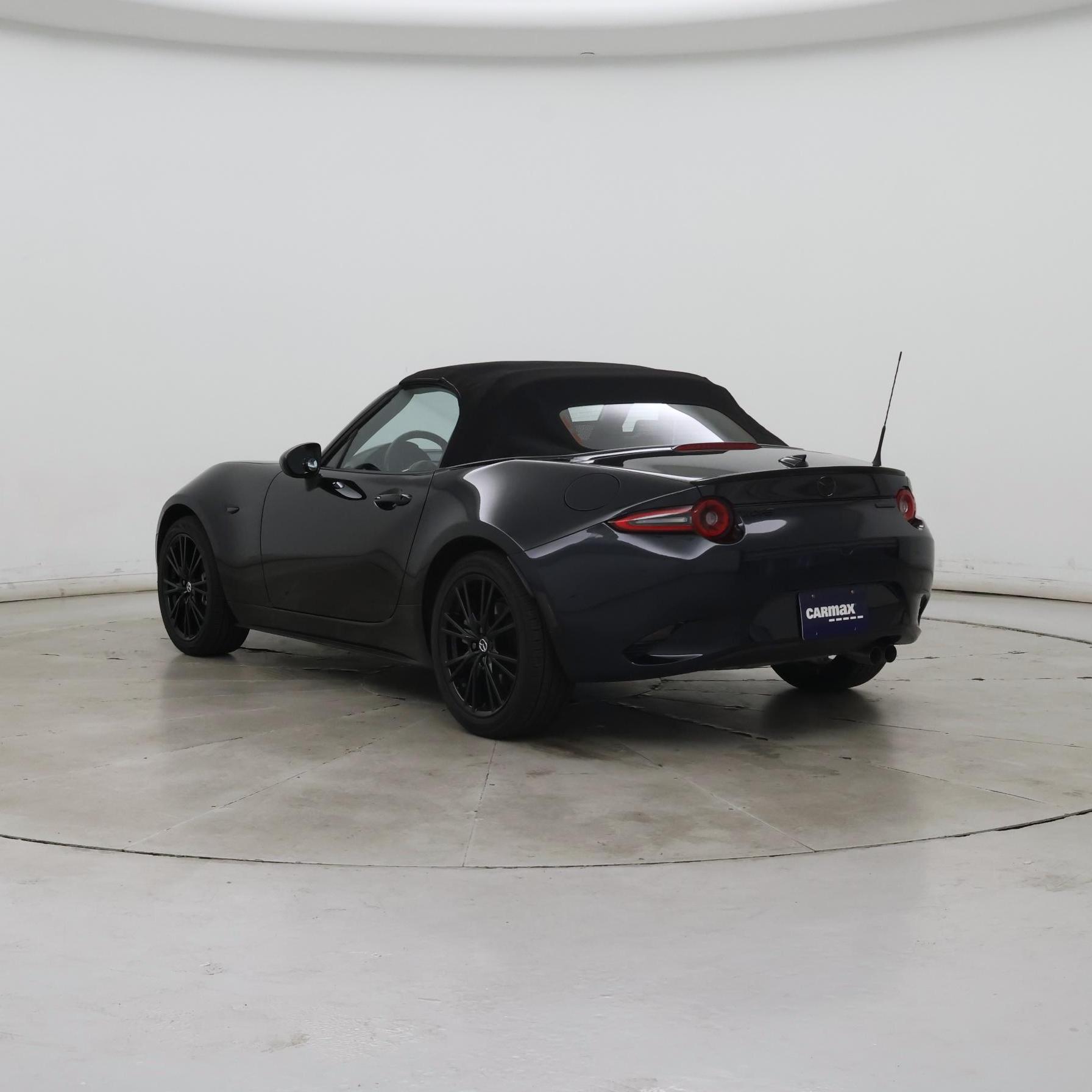 Thumbnail: 2024 Mazda MX-5 Miata - 2