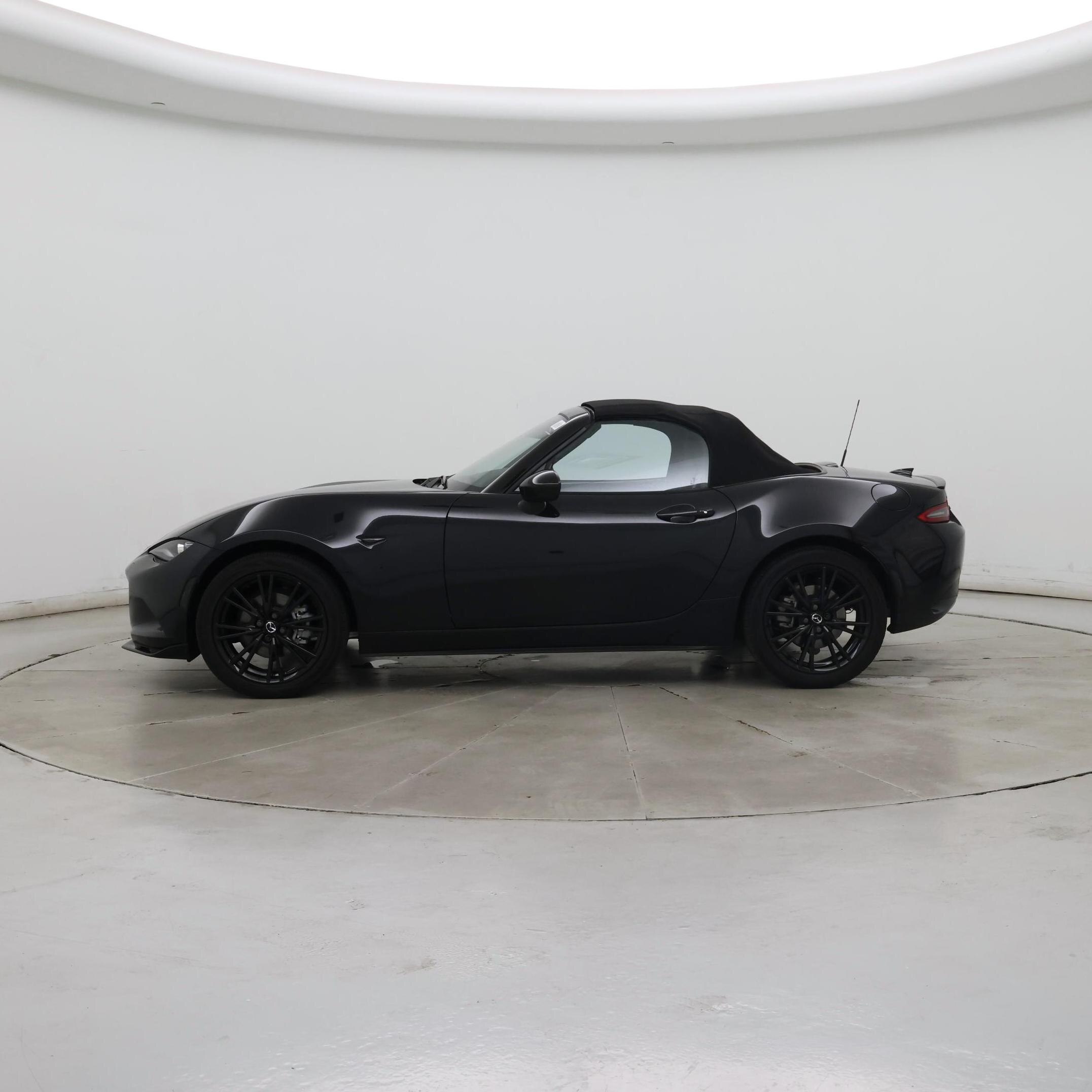 Thumbnail: 2024 Mazda MX-5 Miata - 3