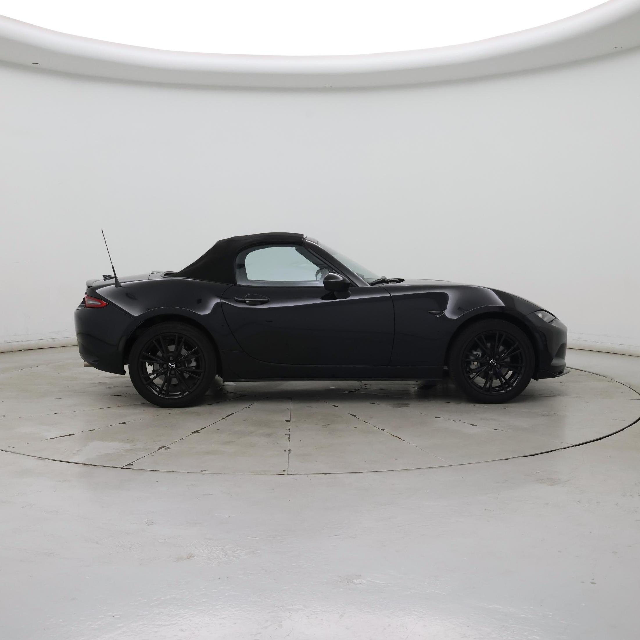 Thumbnail: 2024 Mazda MX-5 Miata - 7