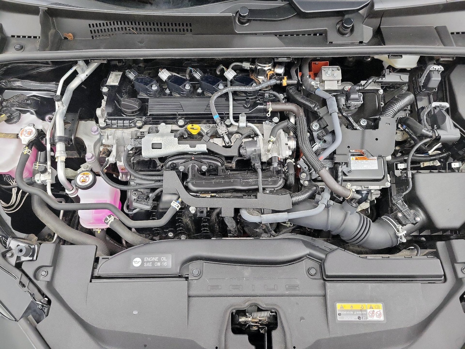2024 Toyota Prius LE - Photo 22