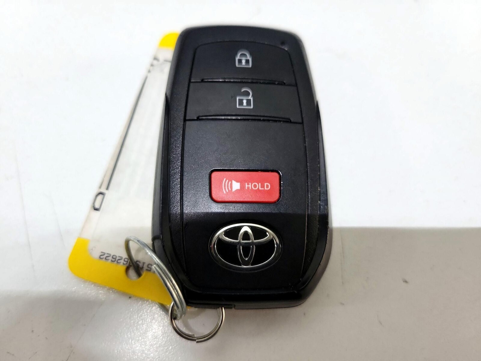 2024 Toyota Prius LE - Photo 23
