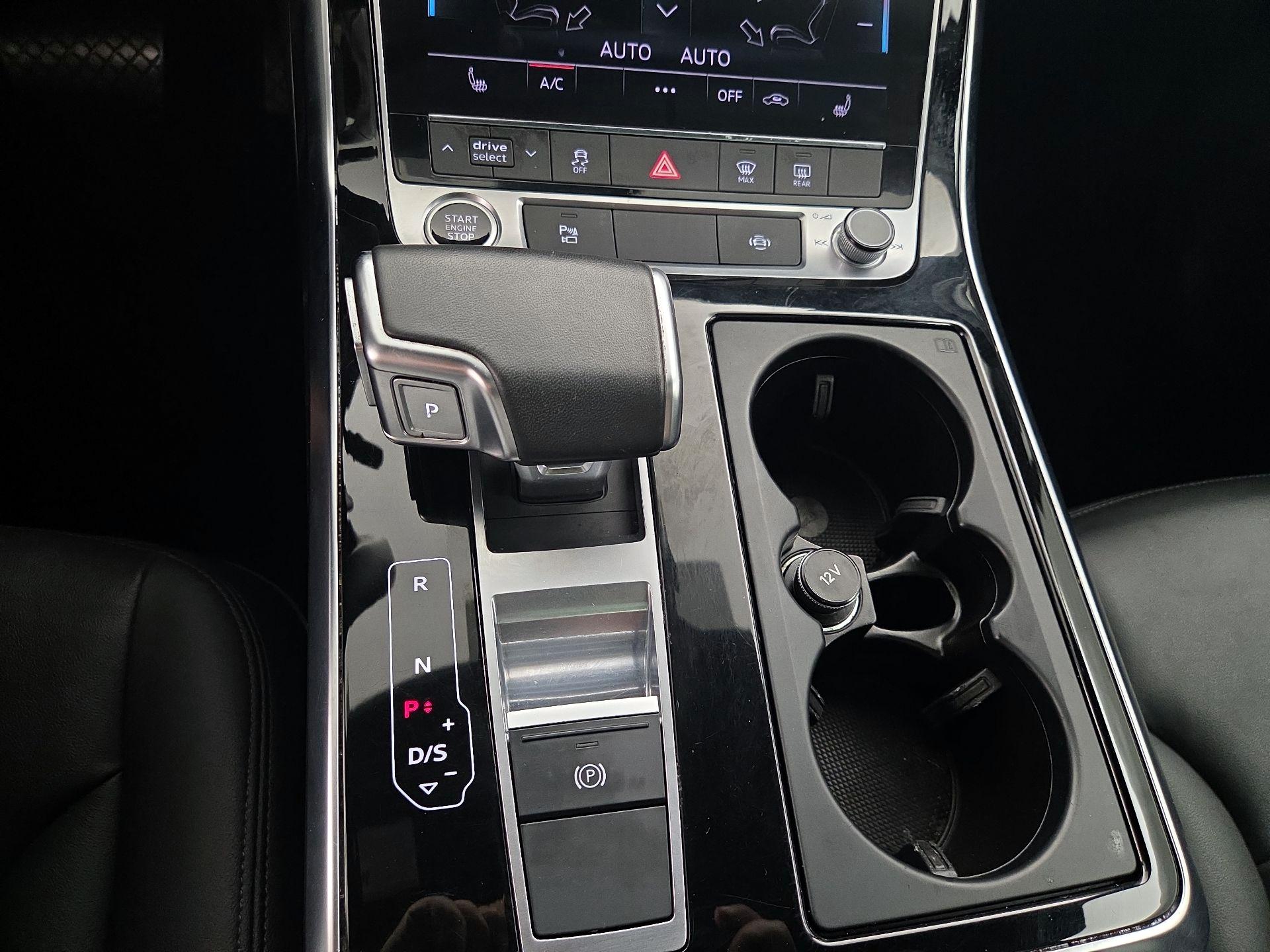 Thumbnail: 2022 Audi Q7 - 18