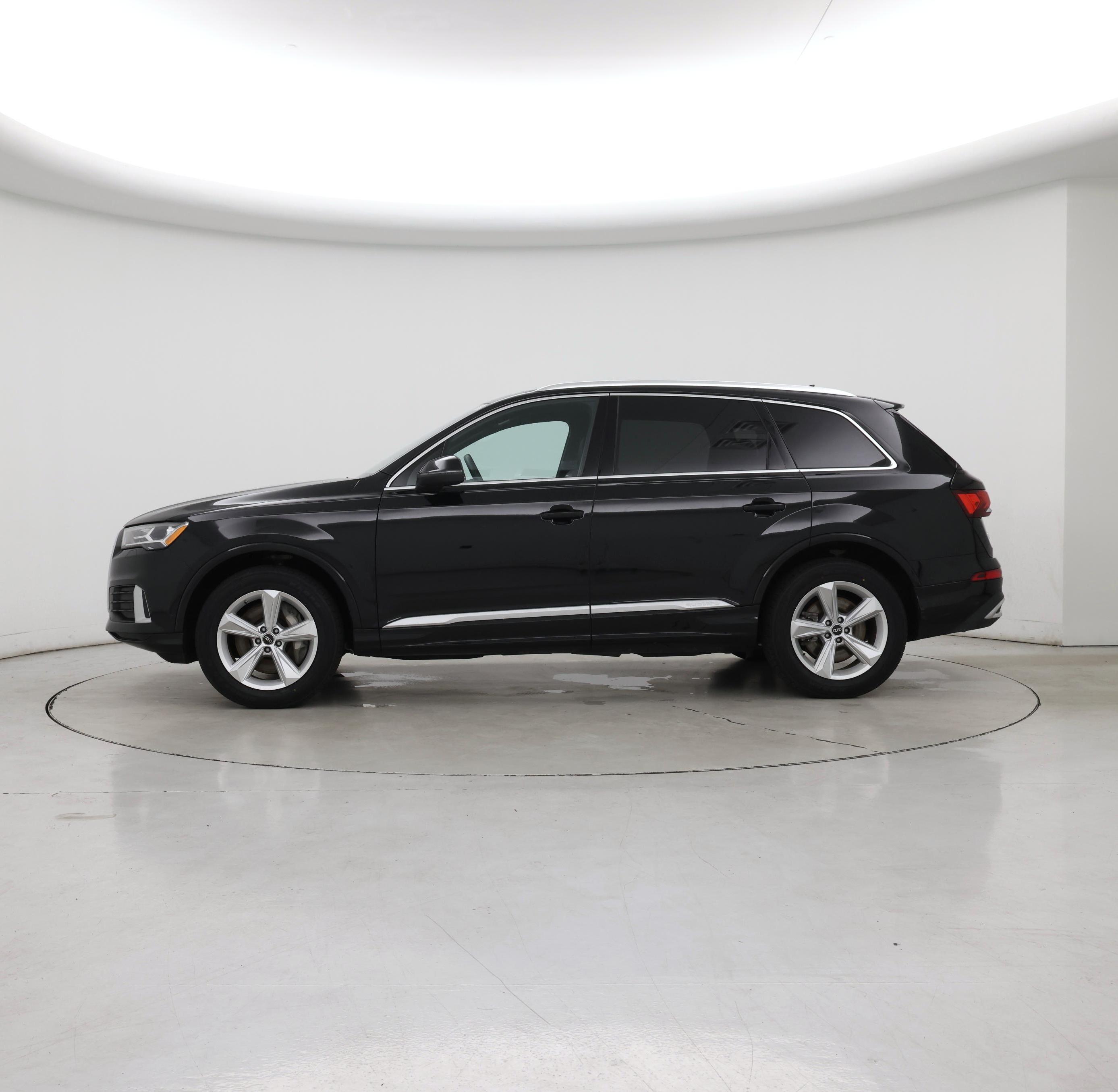 Thumbnail: 2022 Audi Q7 - 3