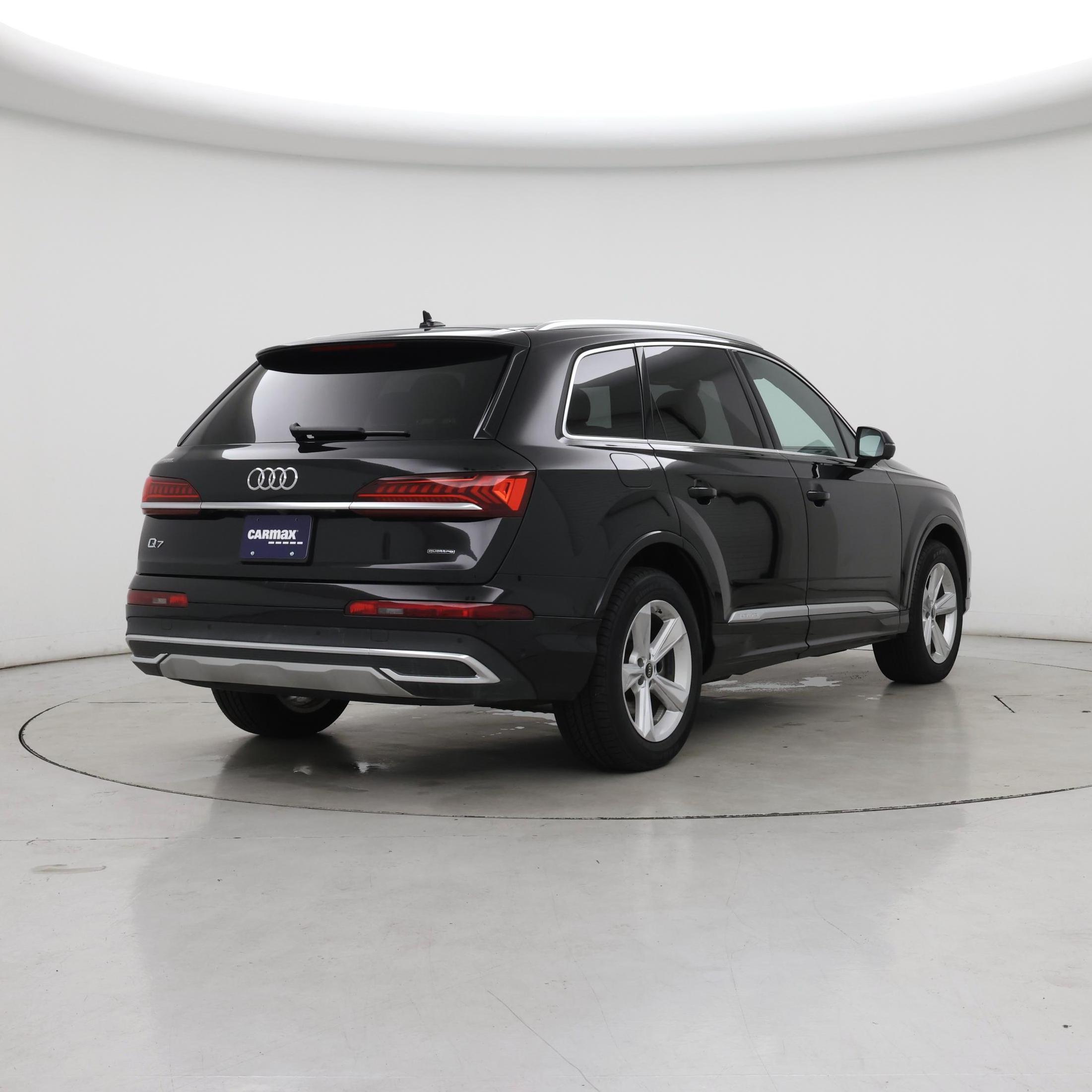 Thumbnail: 2022 Audi Q7 - 8