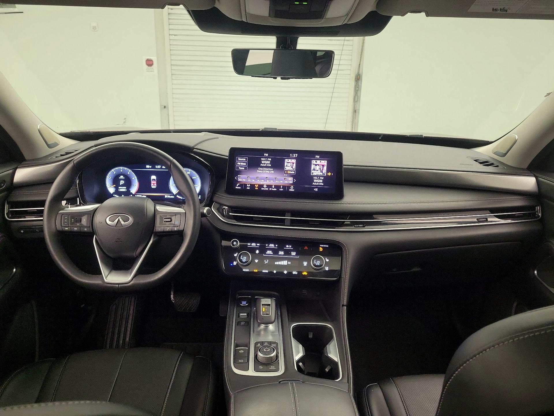 Thumbnail: 2023 INFINITI QX60 - 9