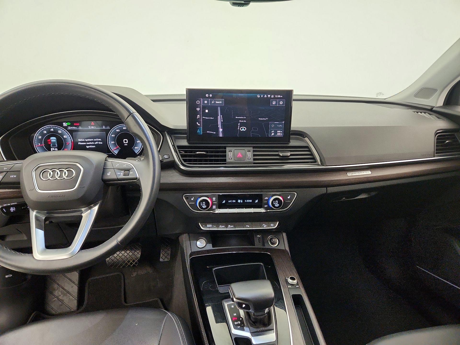 Thumbnail: 2023 Audi Q5 - 9