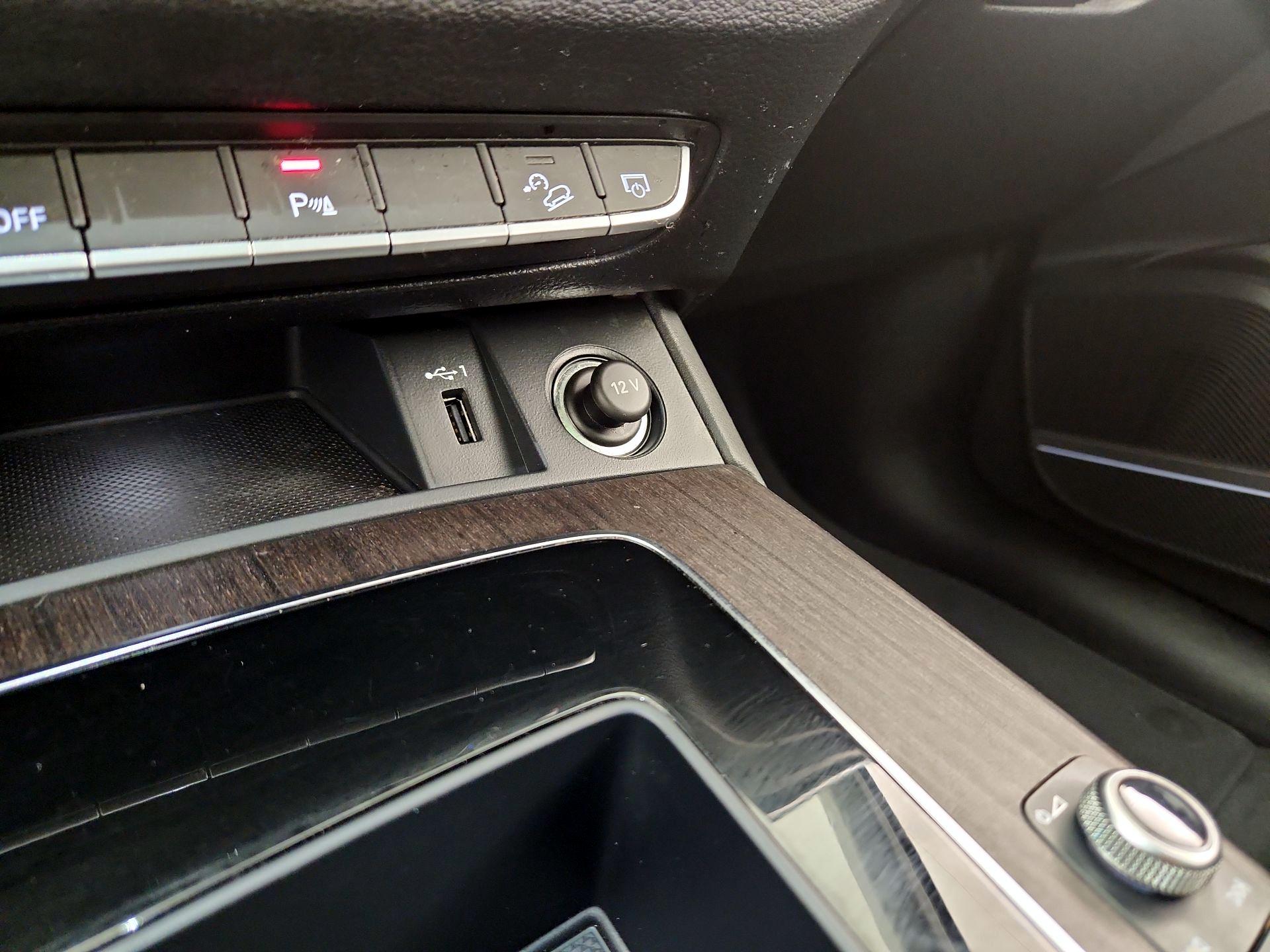 Thumbnail: 2023 Audi Q5 - 19