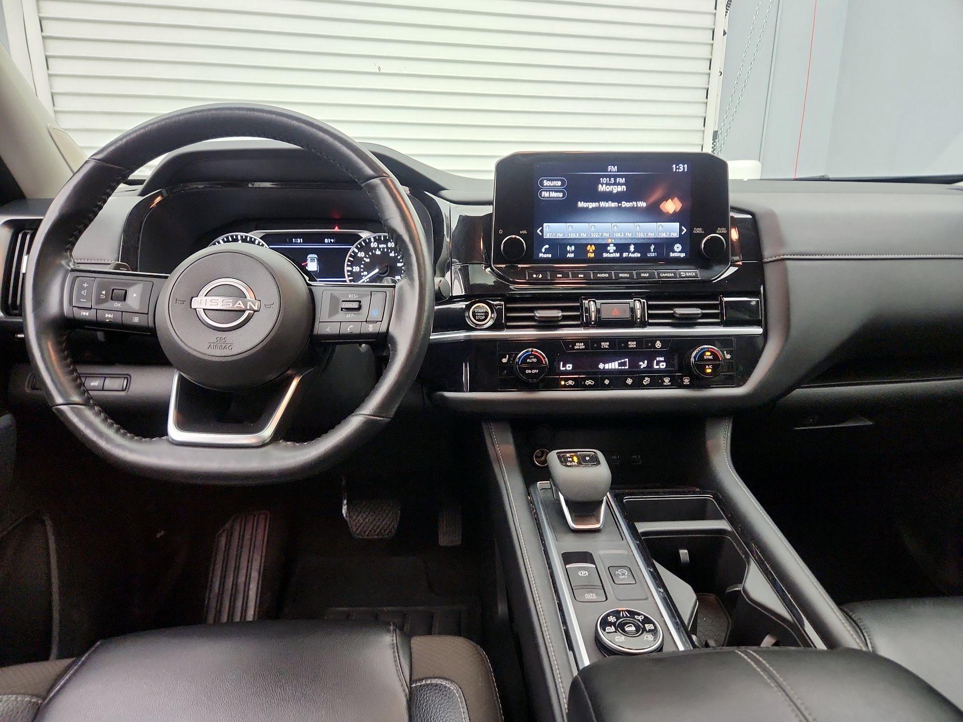 Thumbnail: 2023 Nissan Pathfinder - 9