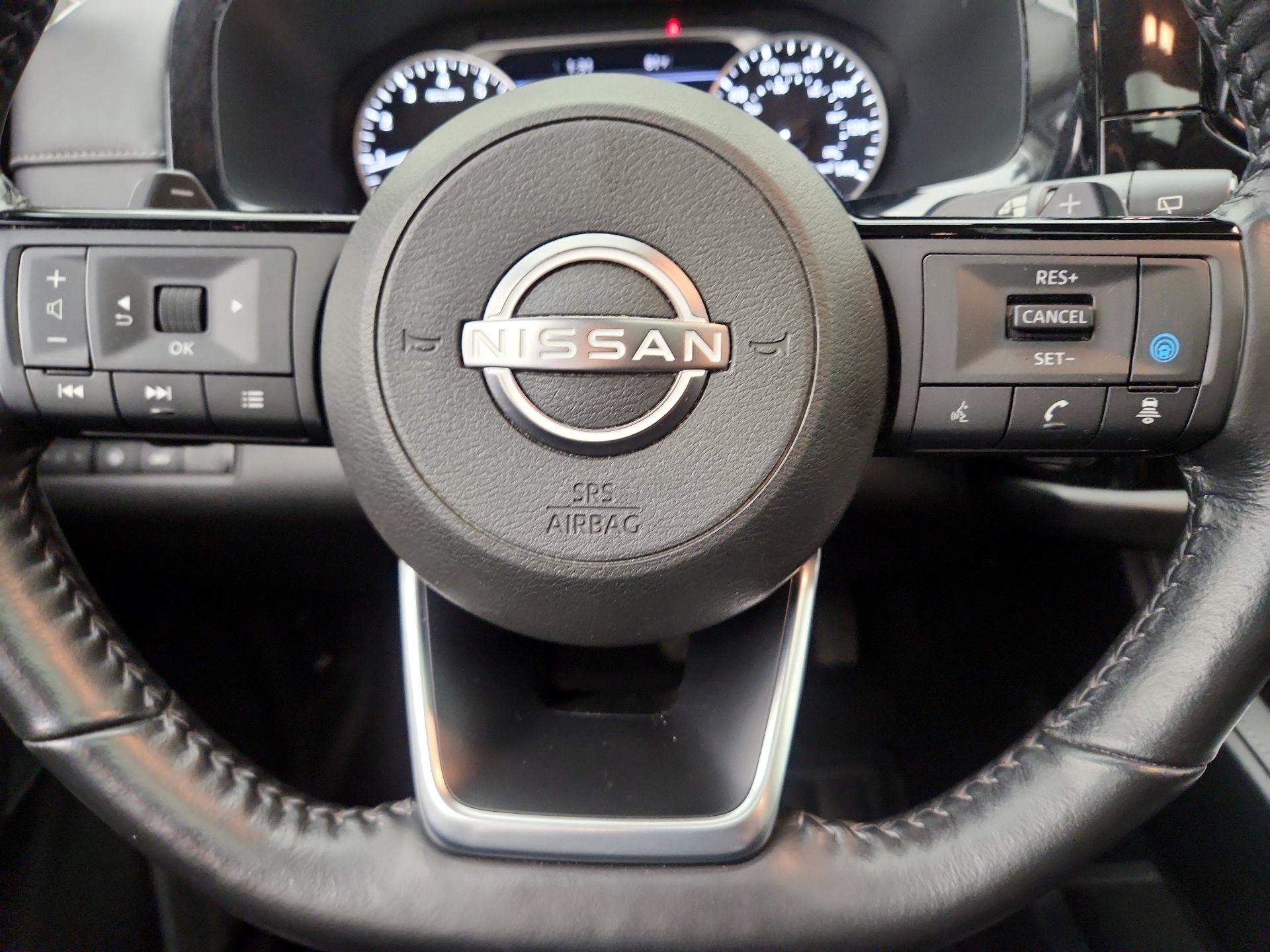 Thumbnail: 2023 Nissan Pathfinder - 10