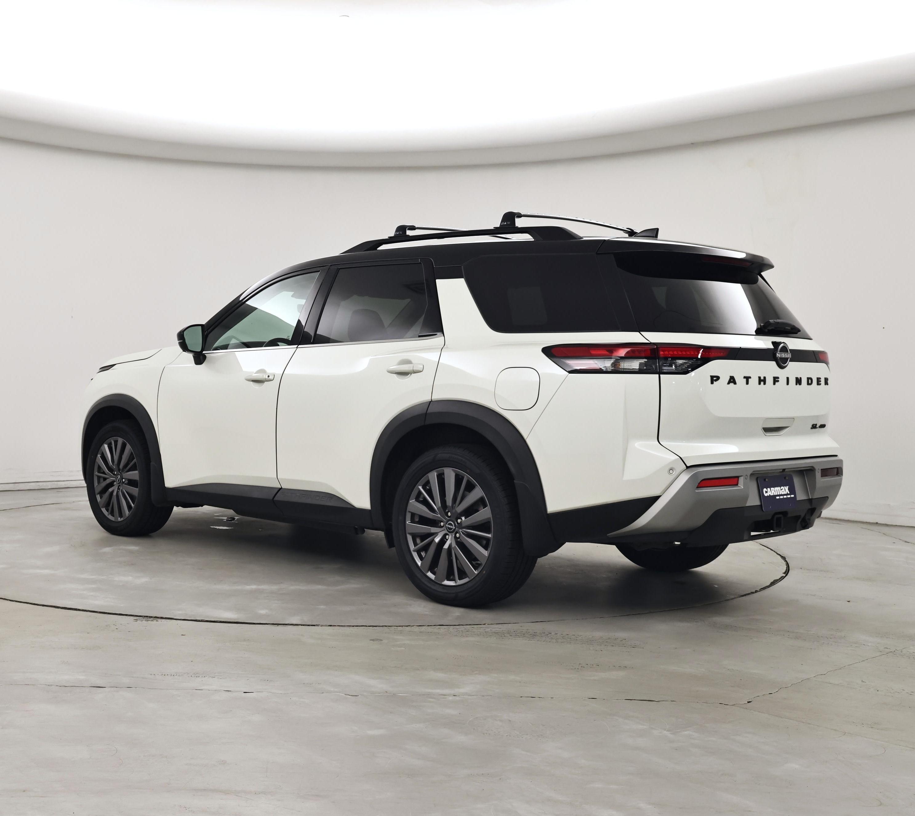 Thumbnail: 2023 Nissan Pathfinder - 2