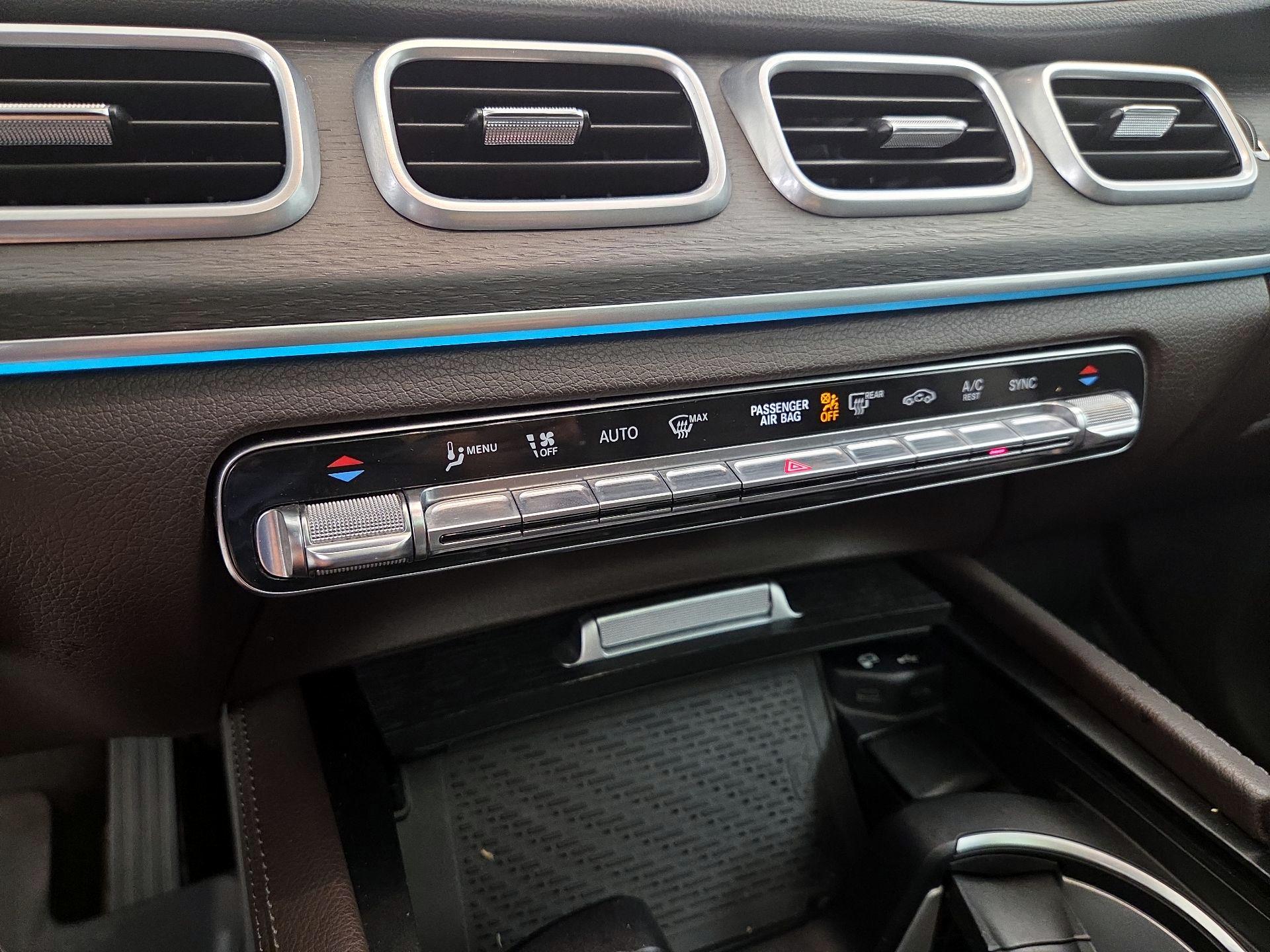 Thumbnail: 2020 Mercedes-Benz GLE - 17