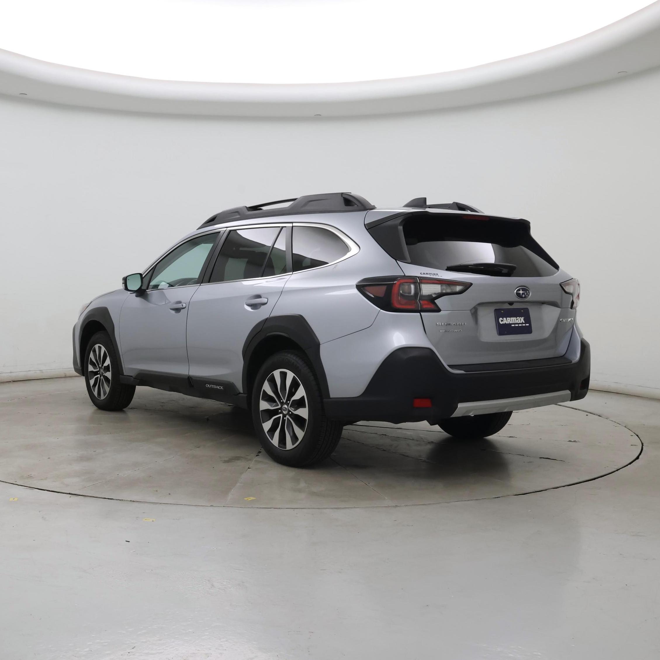 Thumbnail: 2023 Subaru Outback - 2