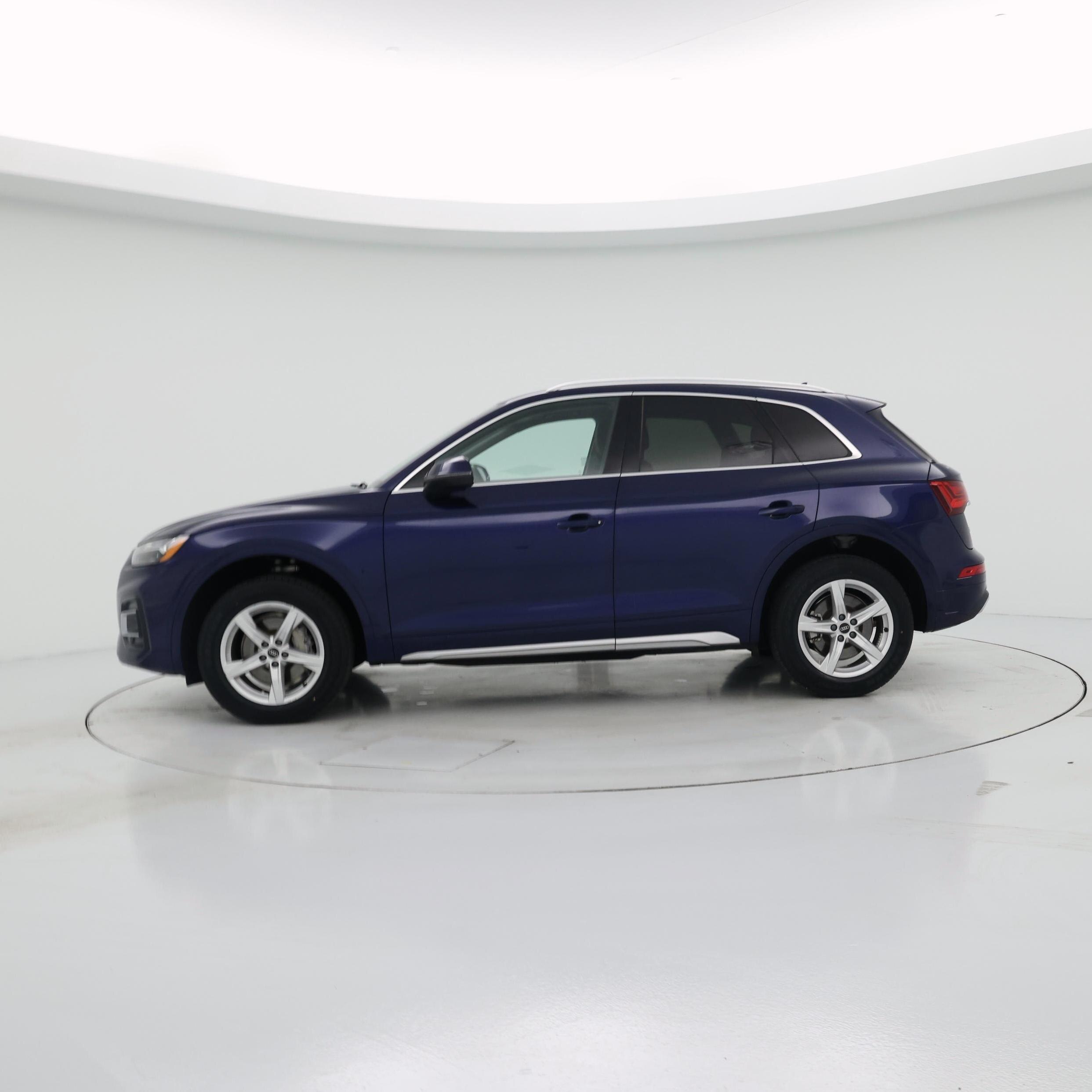 Thumbnail: 2023 Audi Q5 - 3