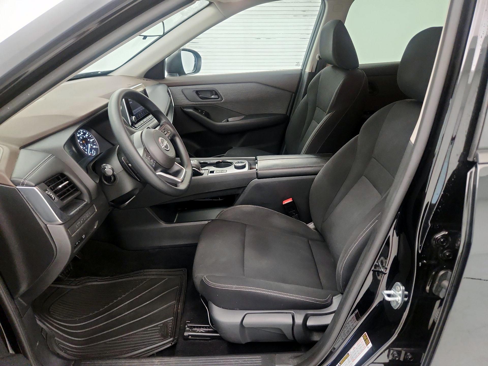 Thumbnail: 2023 Nissan Rogue - 11