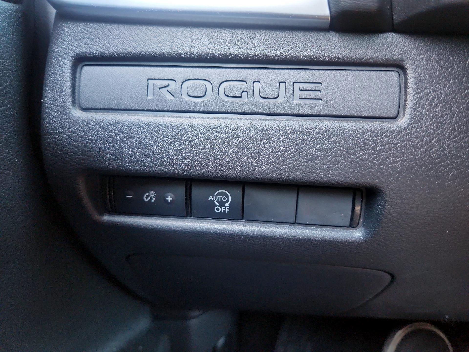 Thumbnail: 2023 Nissan Rogue - 13