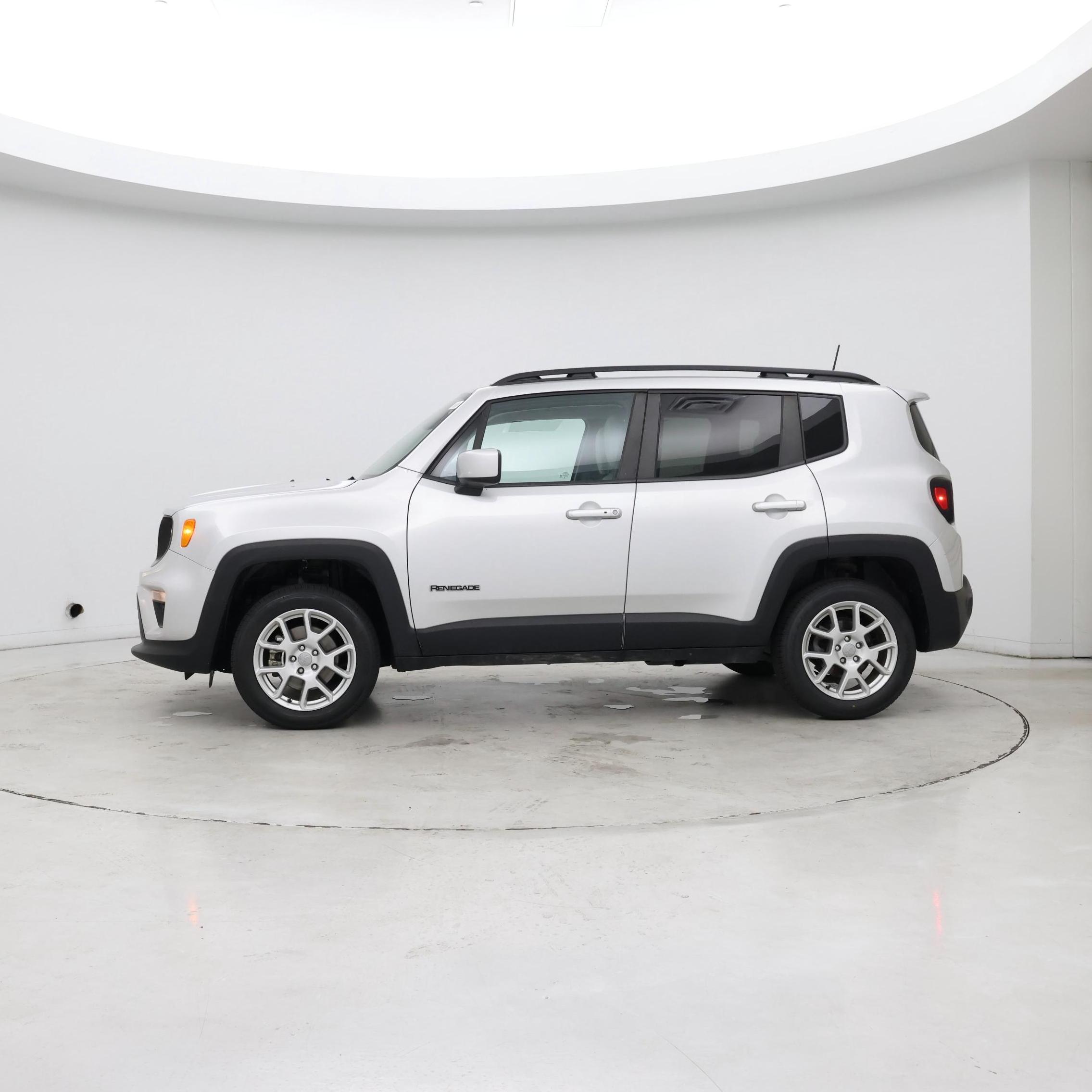 Thumbnail: 2021 Jeep Renegade - 2