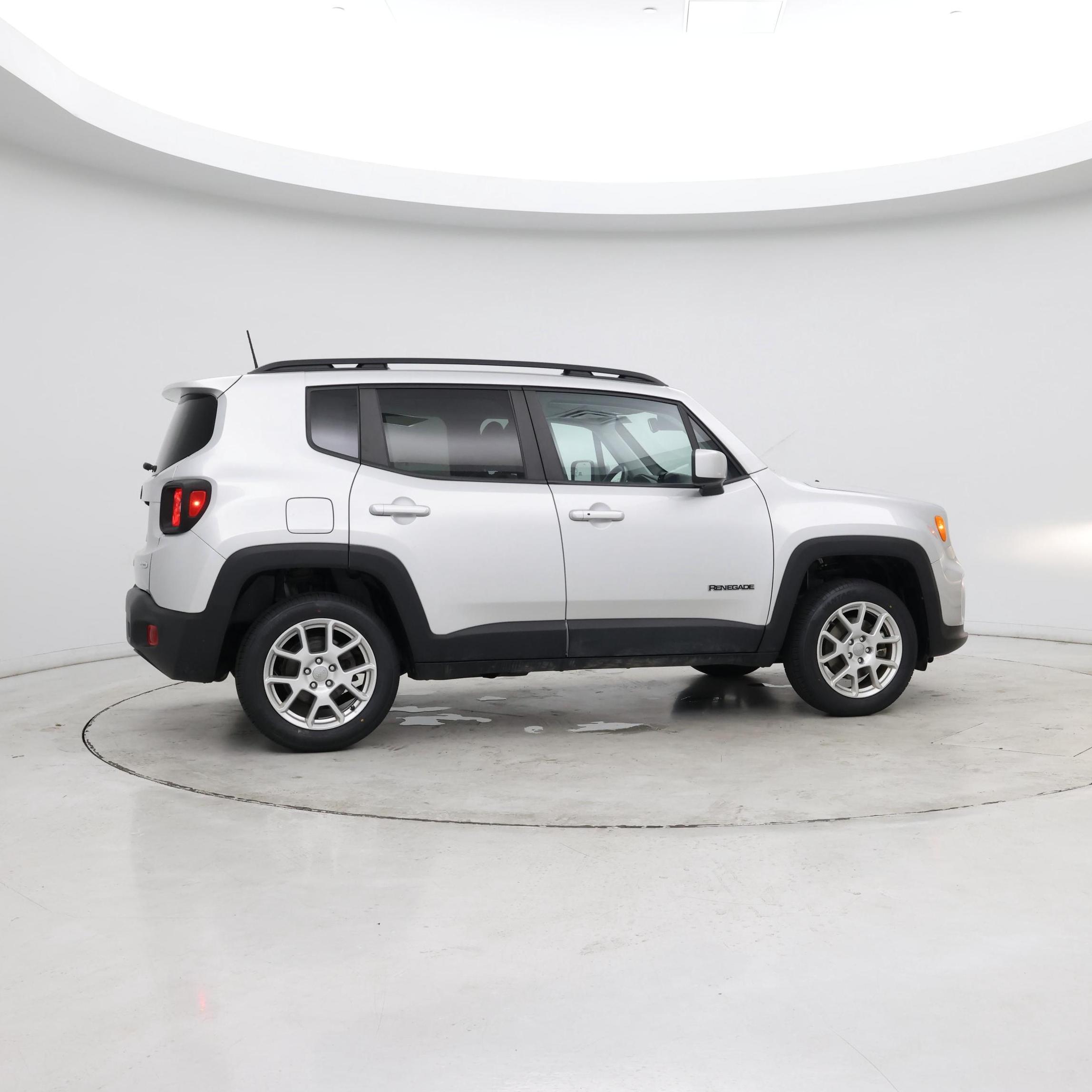 Thumbnail: 2021 Jeep Renegade - 8