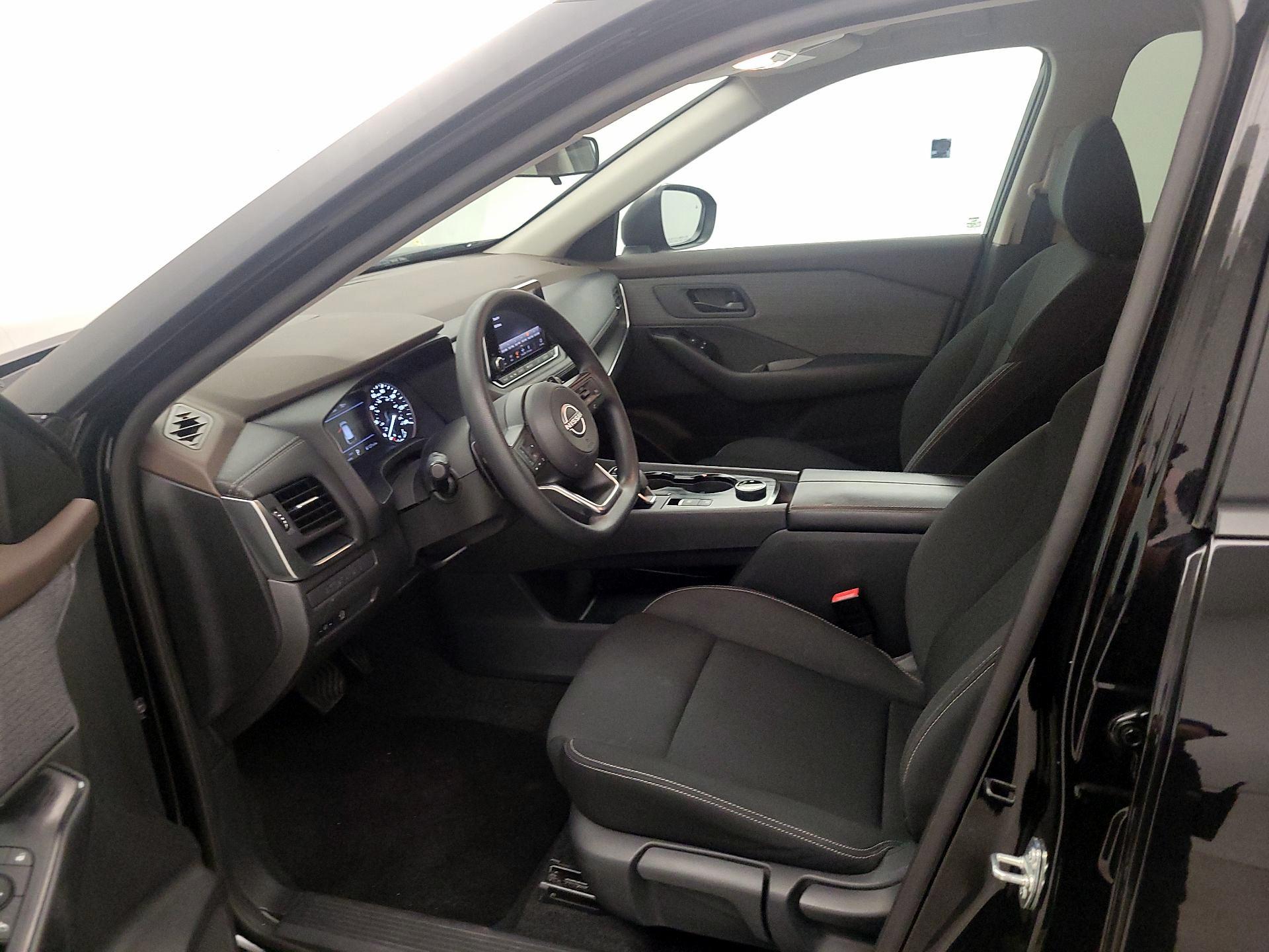 Thumbnail: 2023 Nissan Rogue - 11