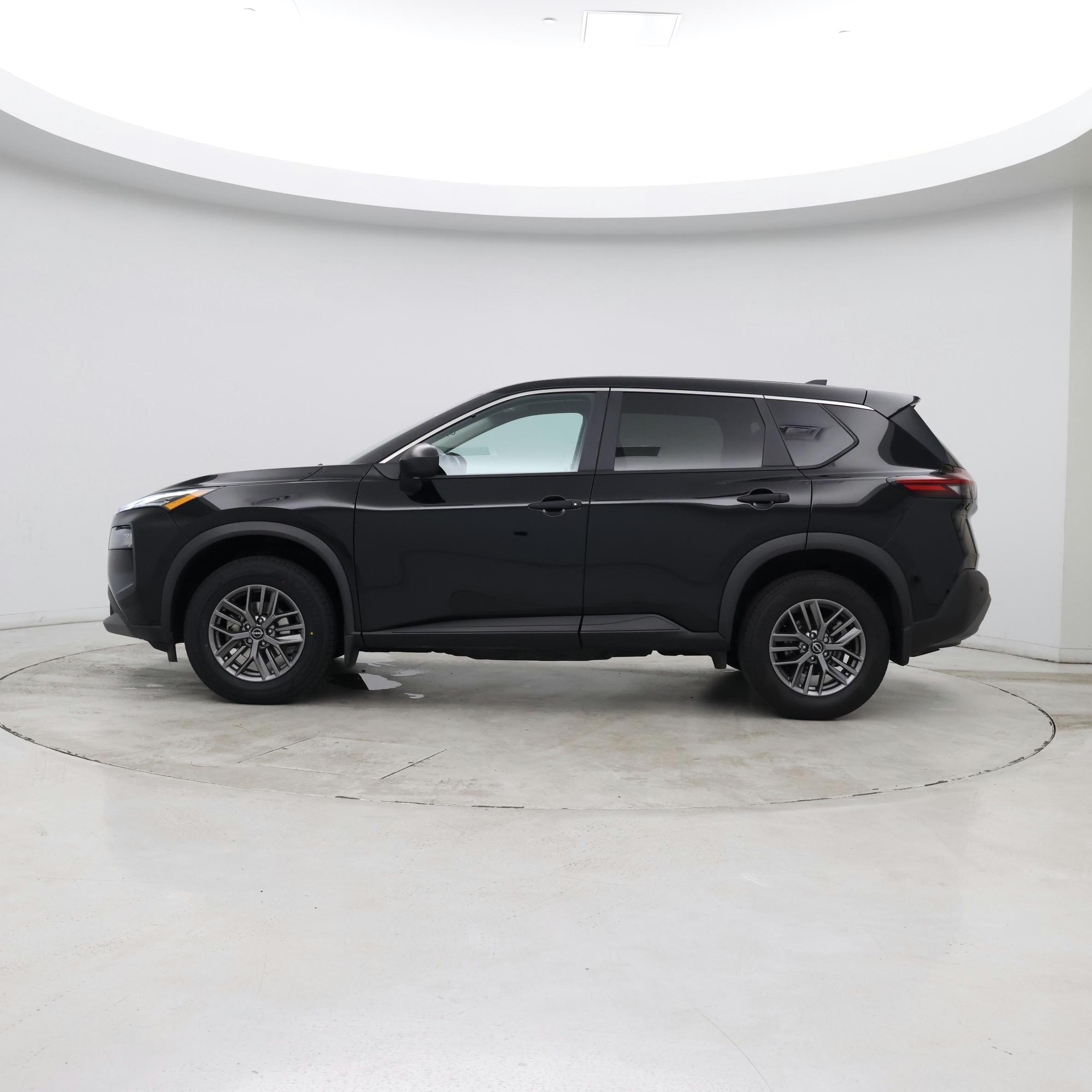 Thumbnail: 2023 Nissan Rogue - 2