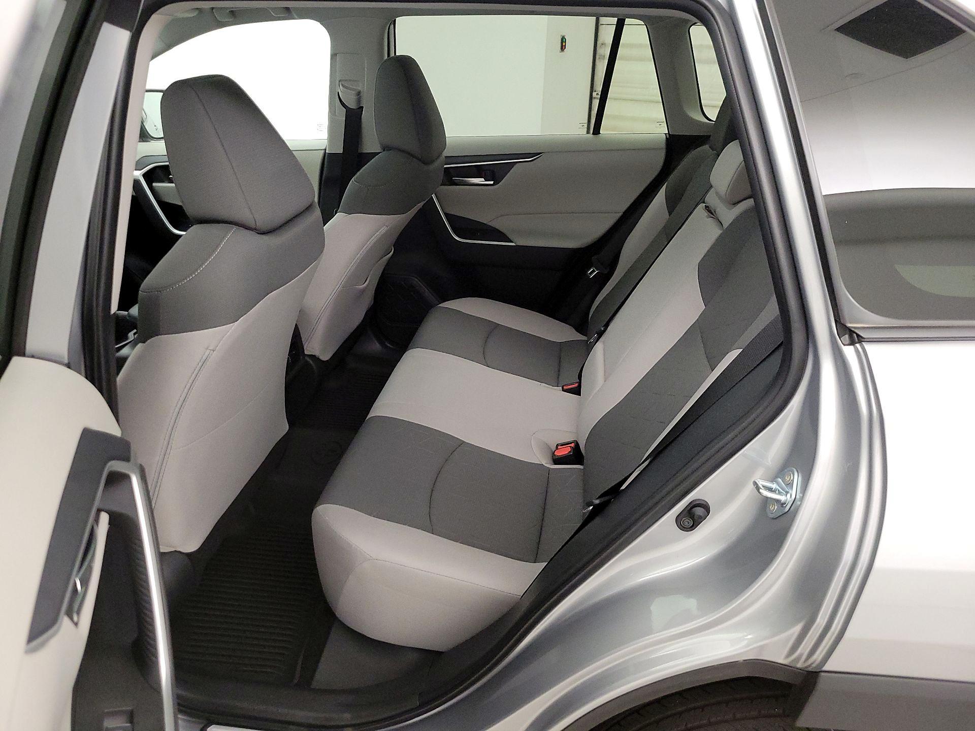 Thumbnail: 2025 Toyota RAV4 - 20