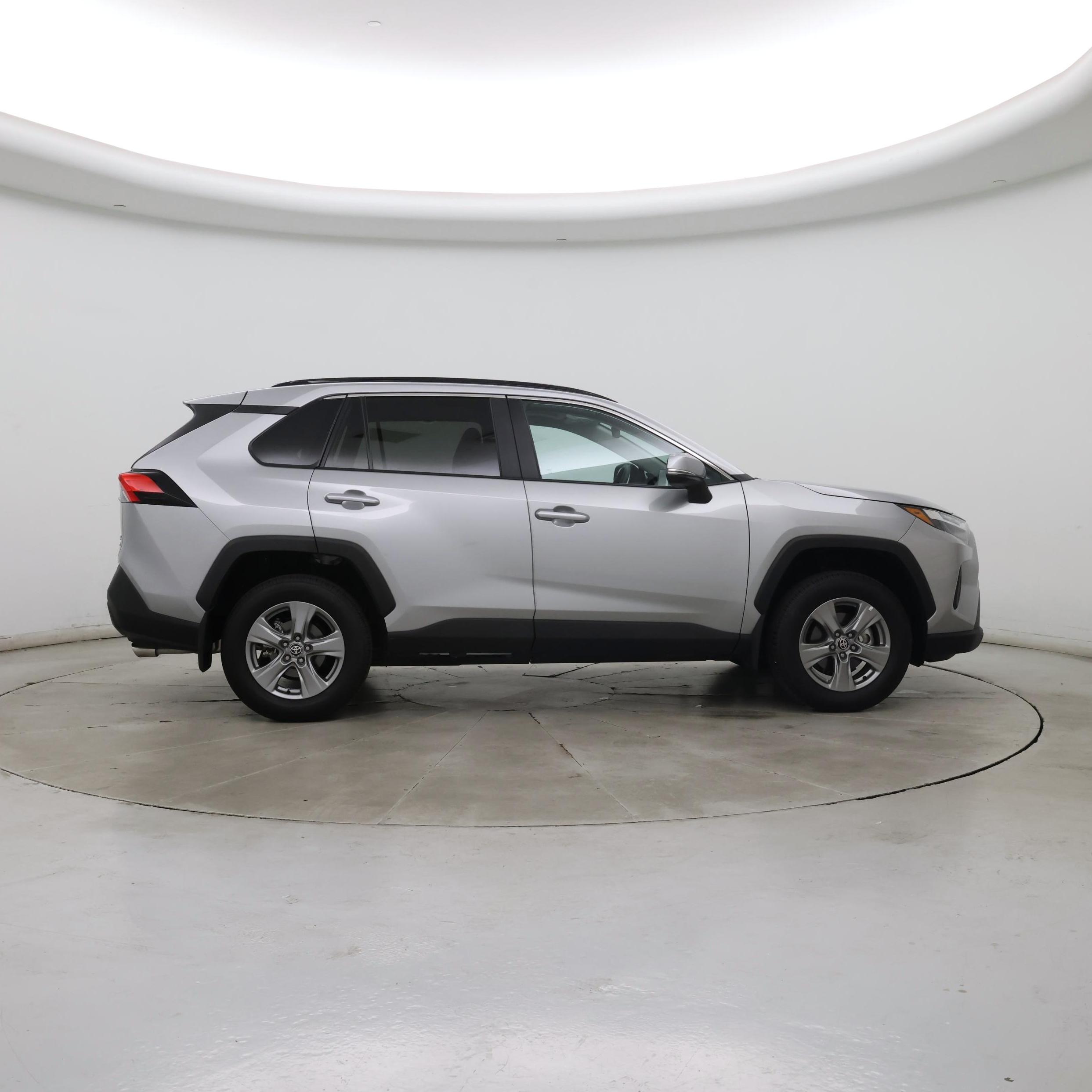 Thumbnail: 2025 Toyota RAV4 - 7