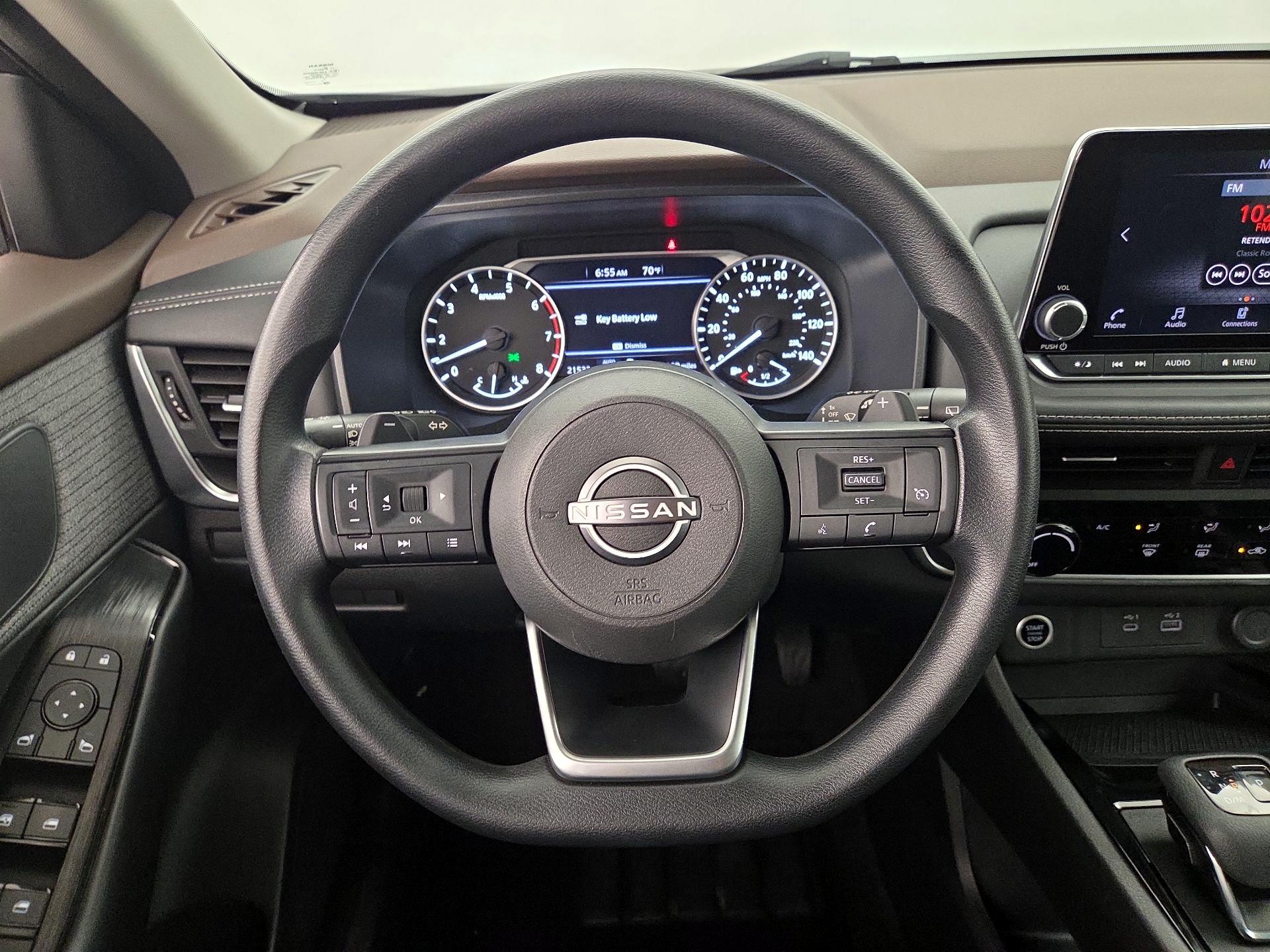 Thumbnail: 2023 Nissan Rogue - 10