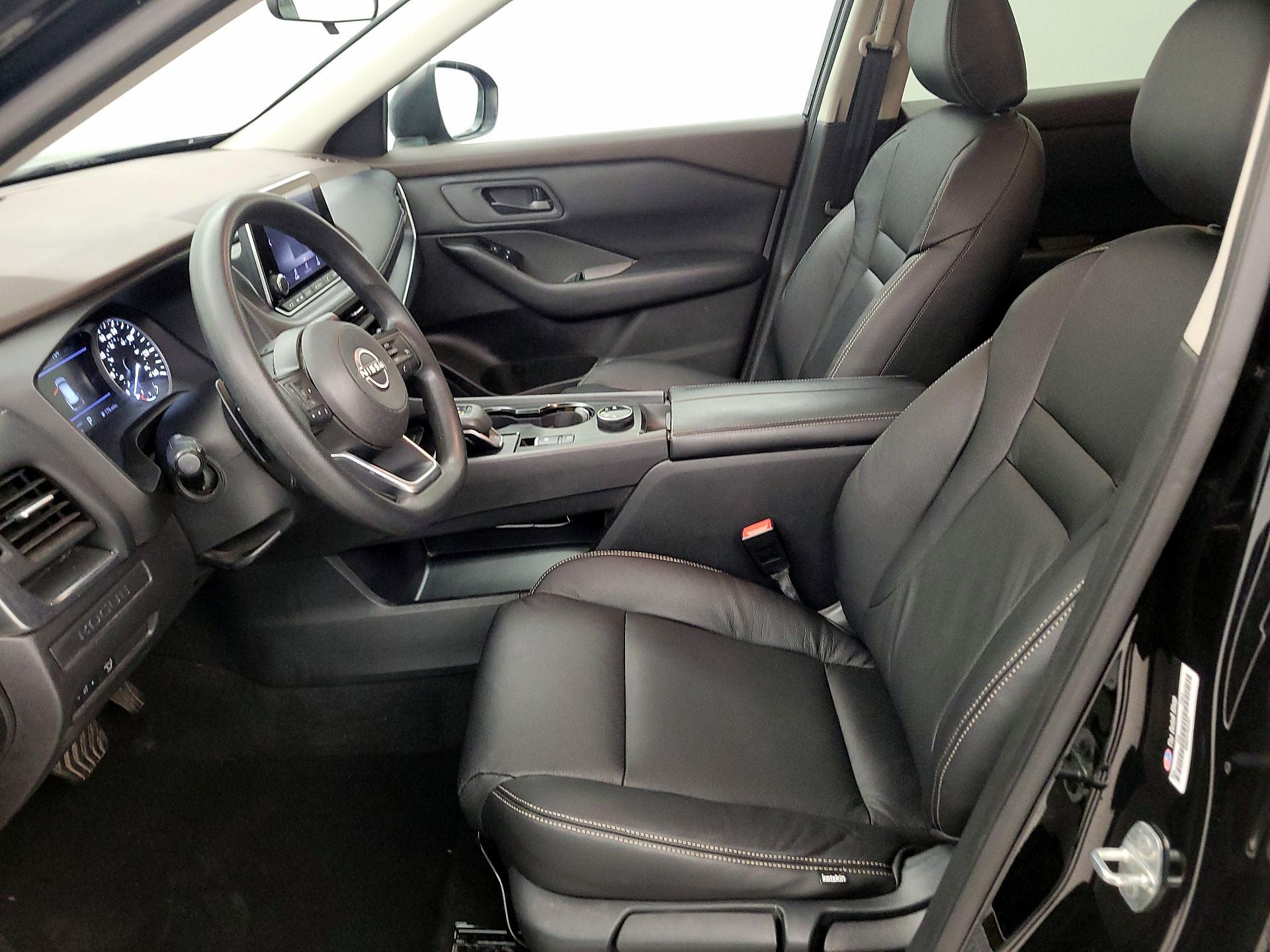 Thumbnail: 2023 Nissan Rogue - 9