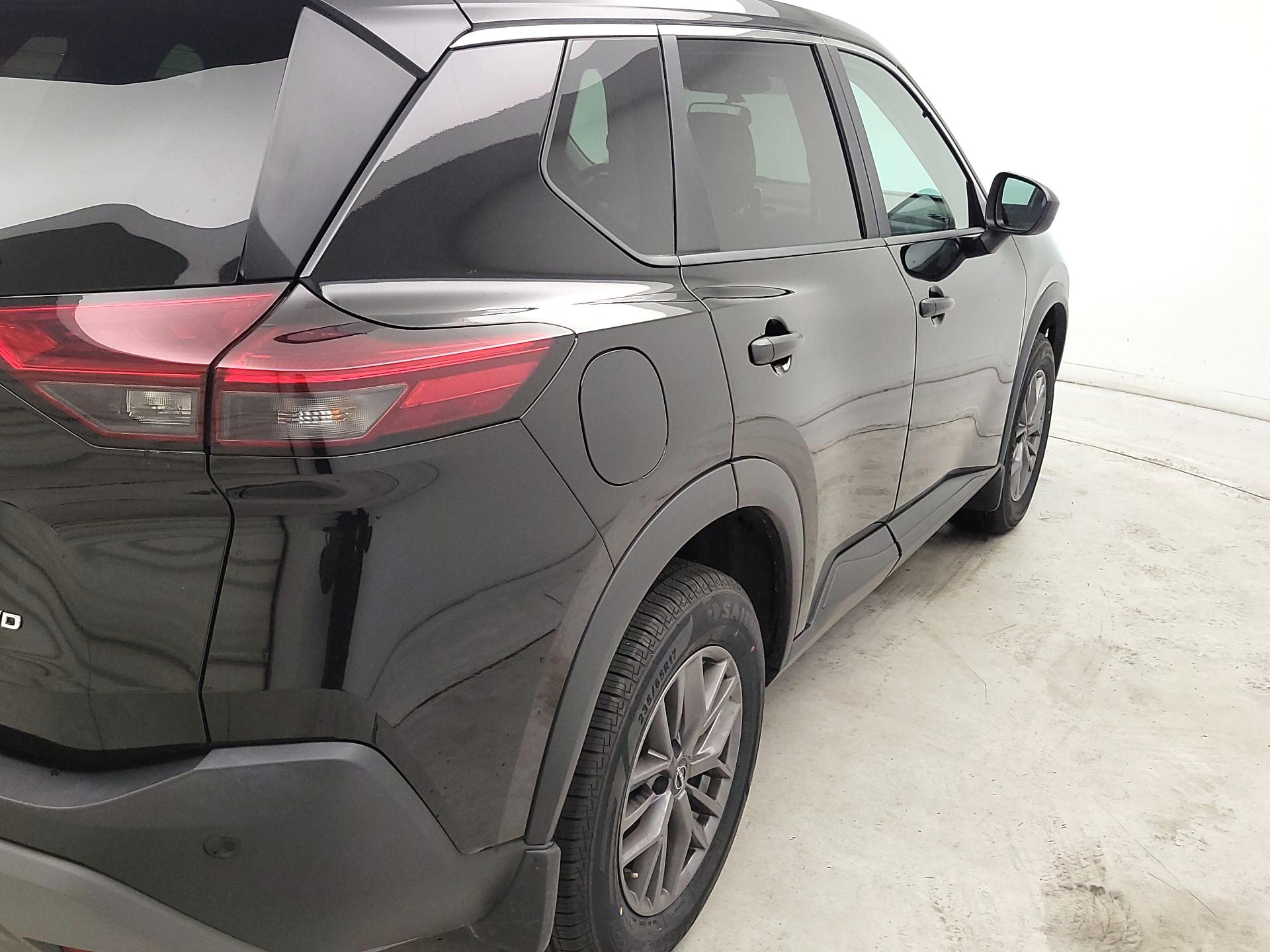 Thumbnail: 2023 Nissan Rogue - 5